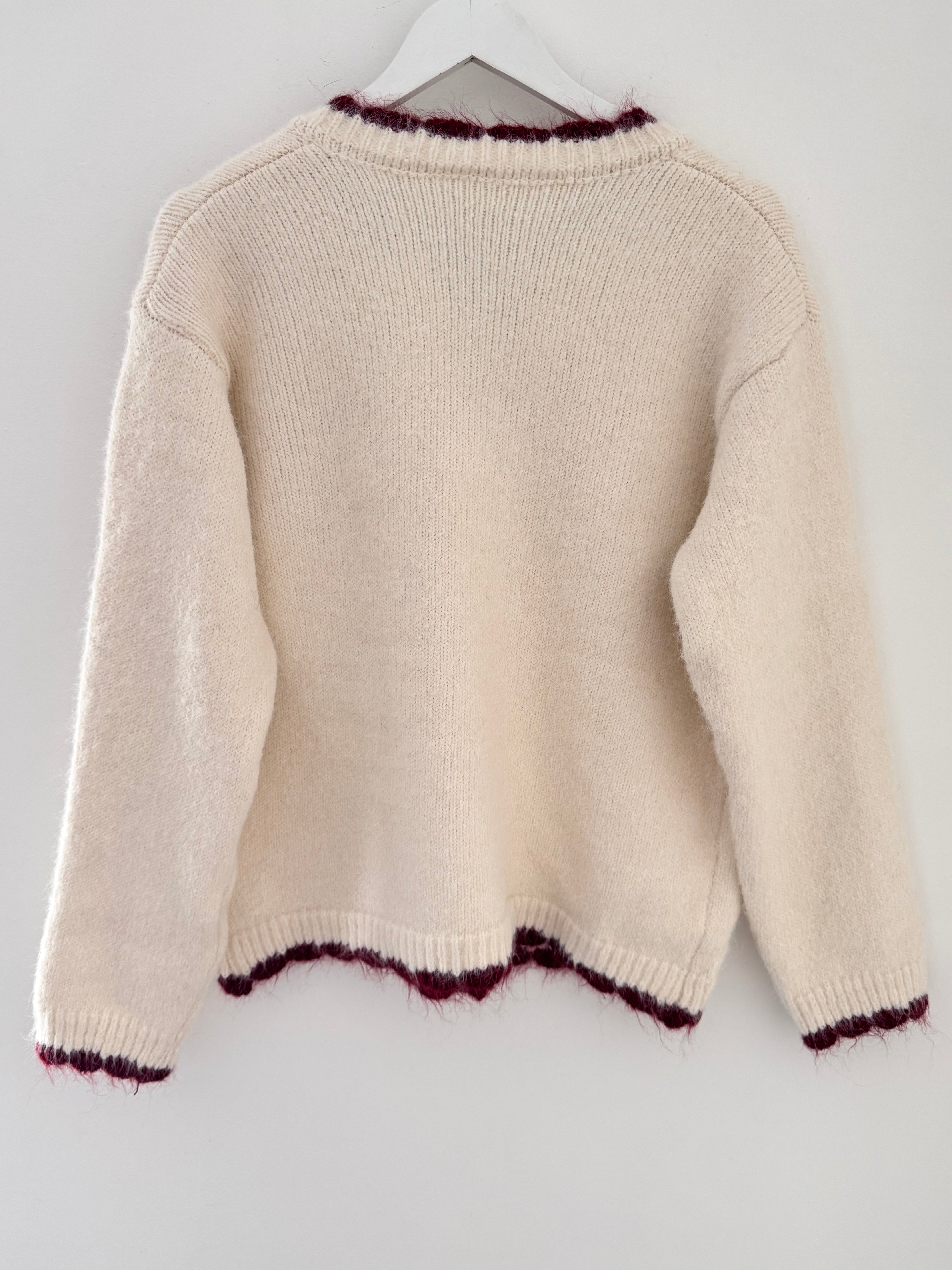 Soft Cardi with Embroidered Flowers in Vanilla & Berry