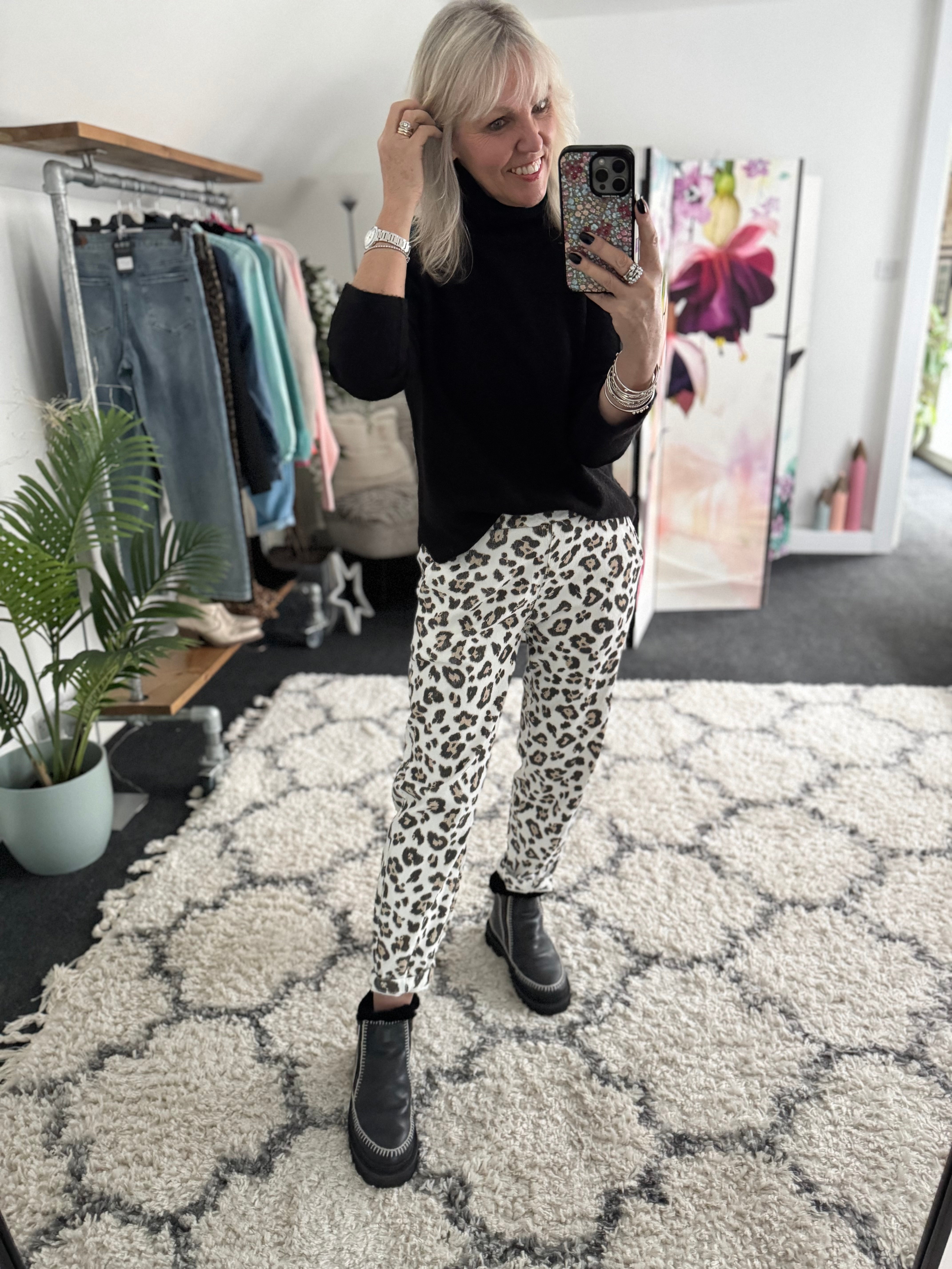 Slim Barrel Leg Trousers in Snow Leopard