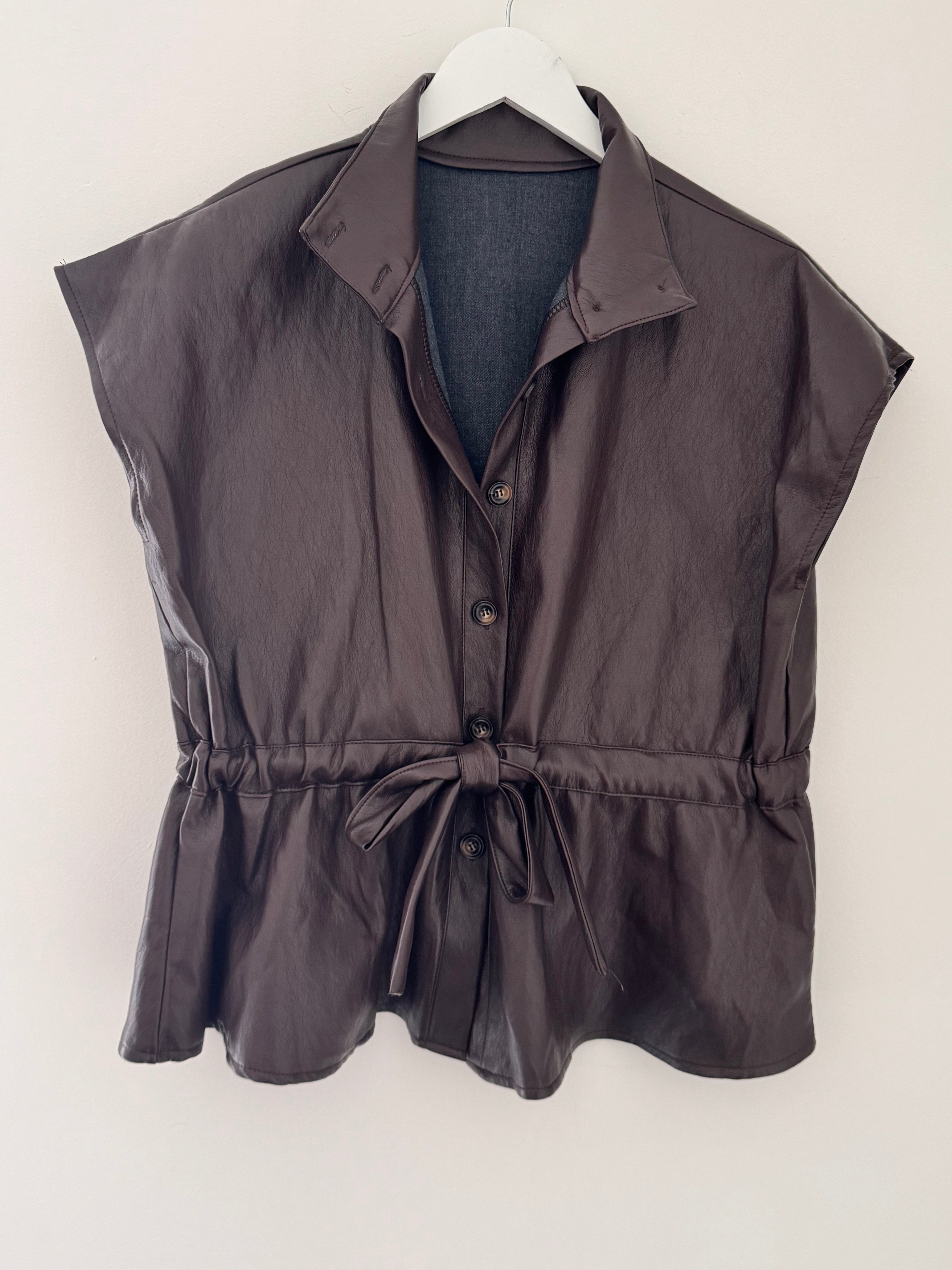 Designer Leather Gilet in Chocolate