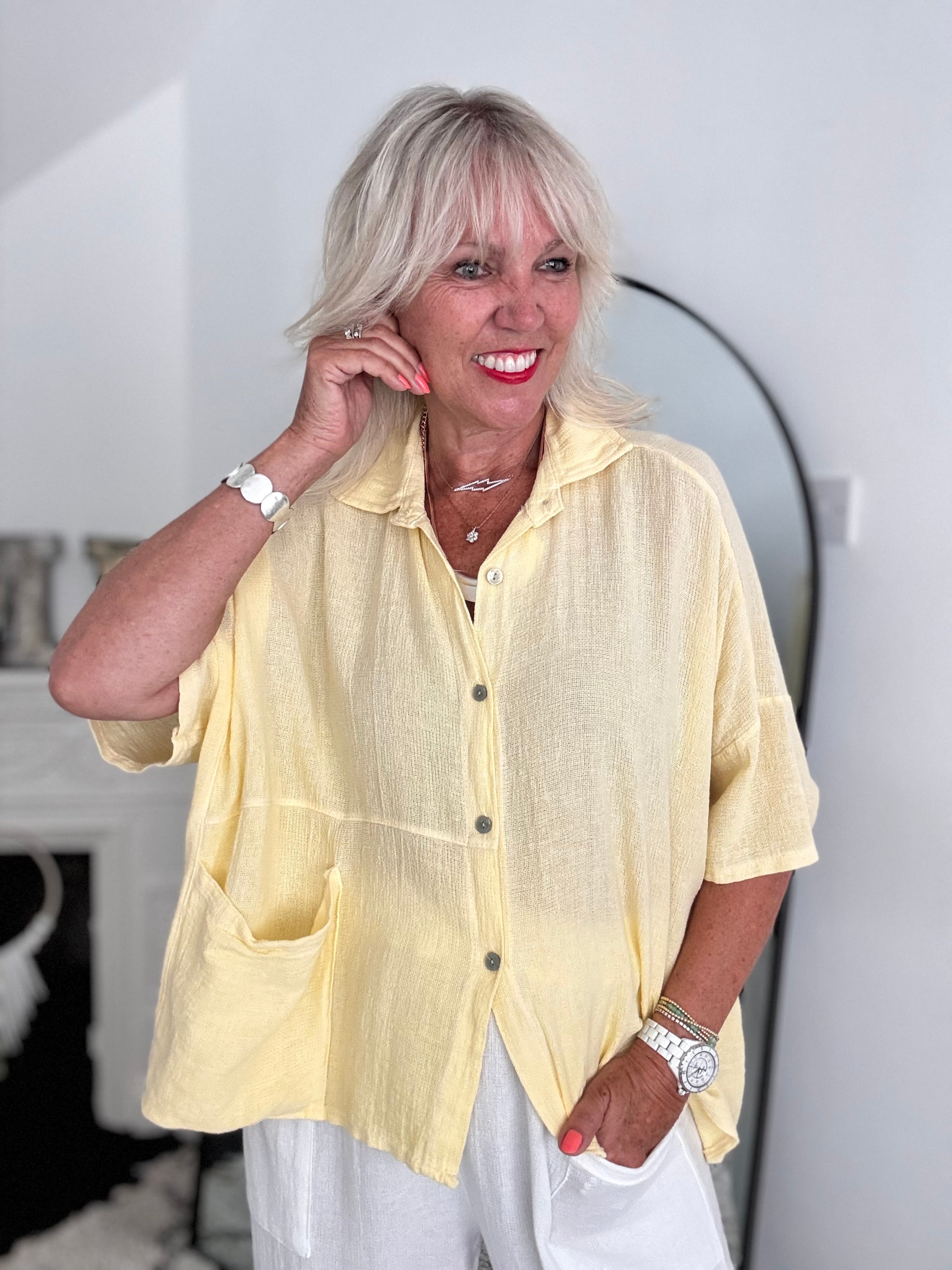 Linen & Cotton Buttoned Shirt in Soft Lemon