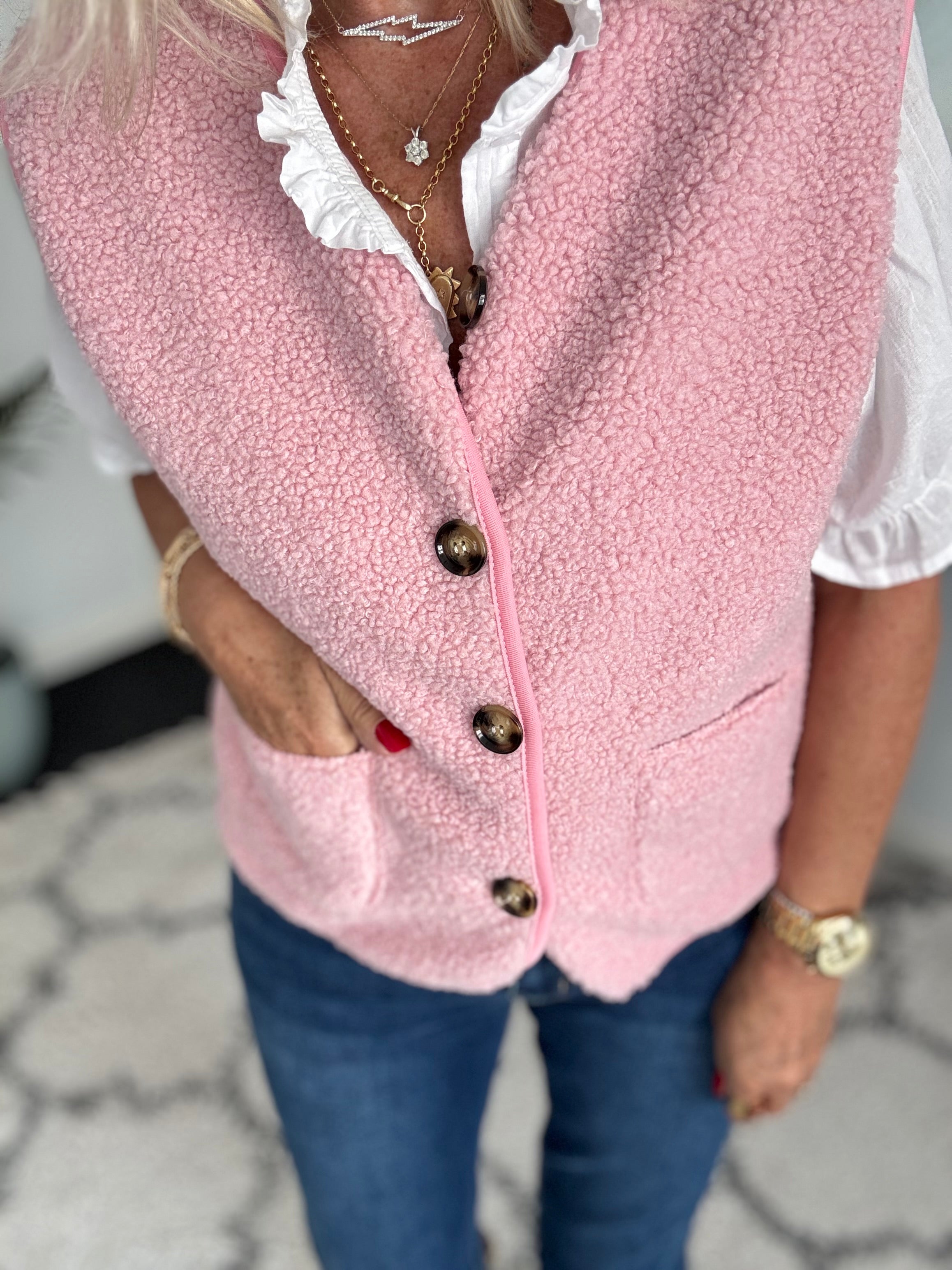 Boucle Gilet in Candy Pink