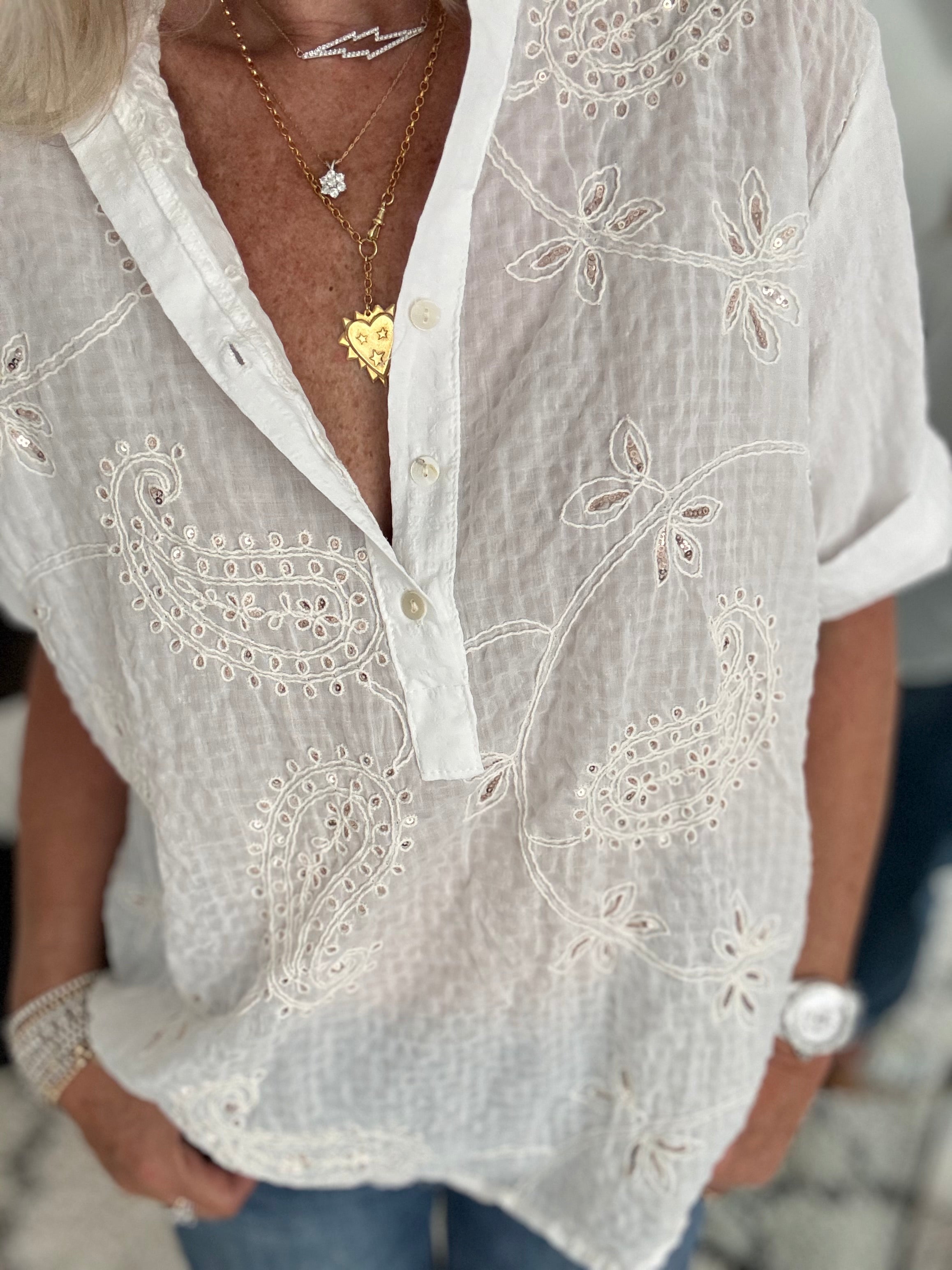Seersucker Blouse with Paisley Design in Ivory & Gold