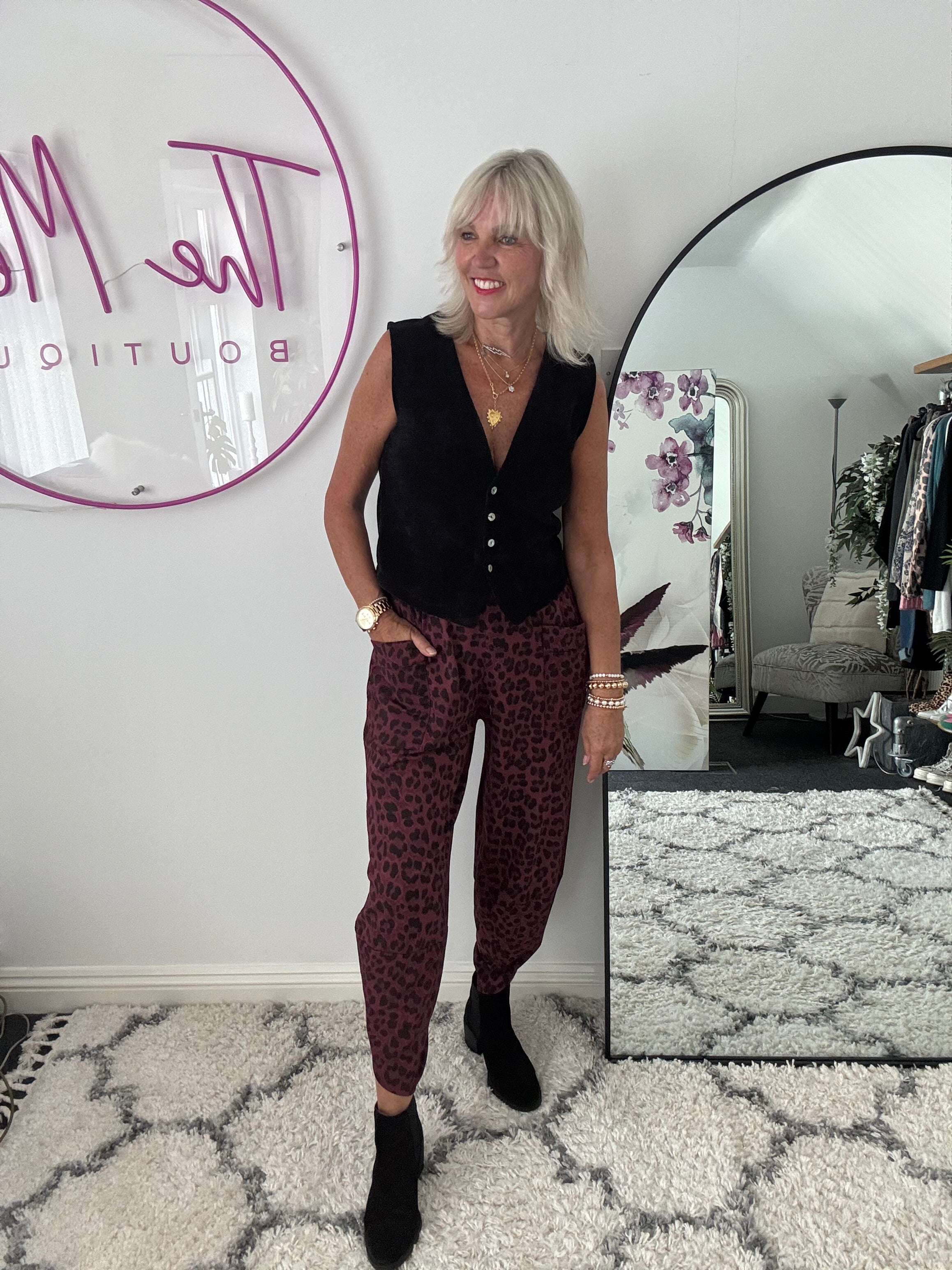 Barrel Stretch Trousers in Berry Leopard
