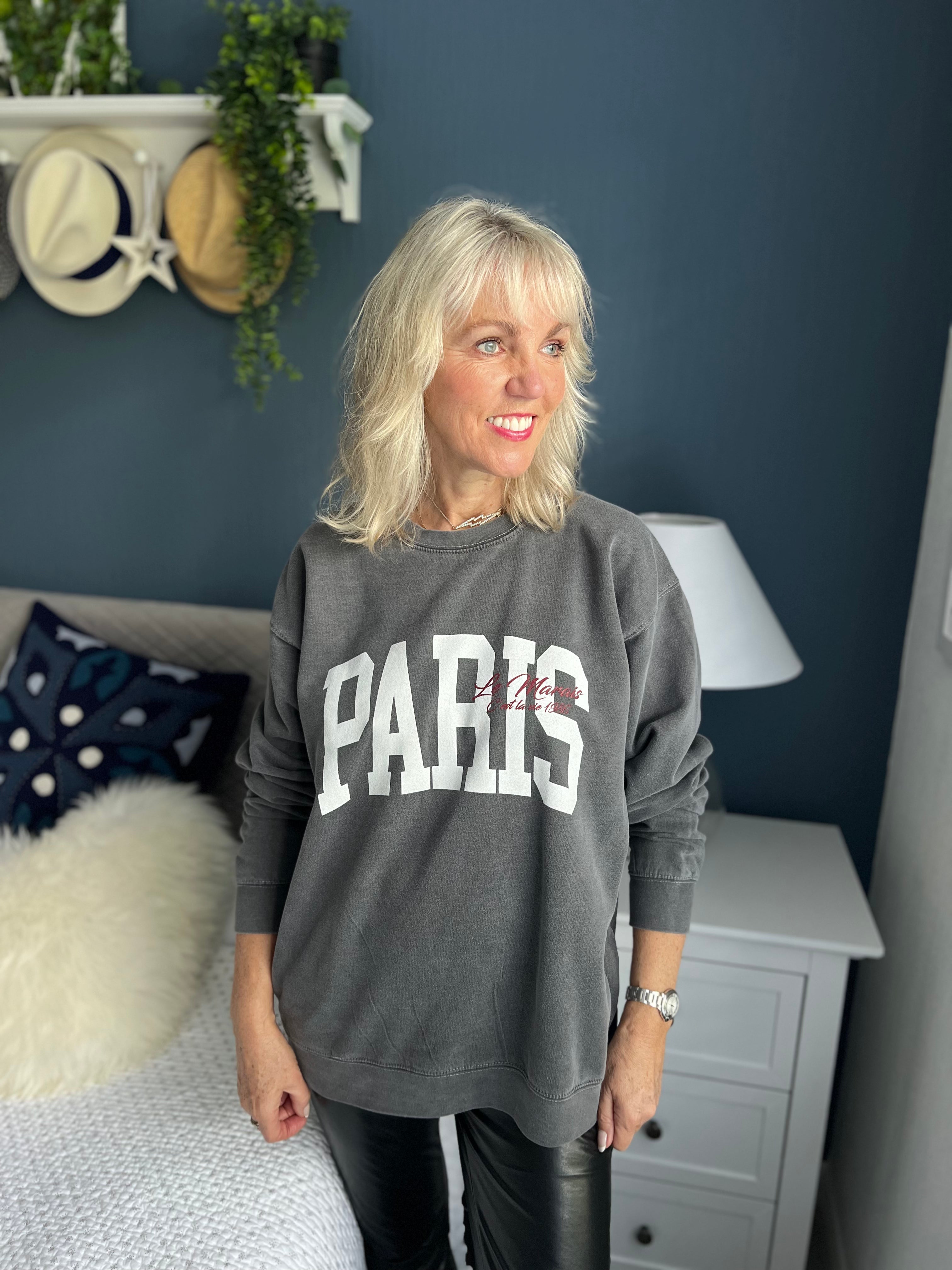 Vintage Wash Paris Sweatshirt in Charcoal