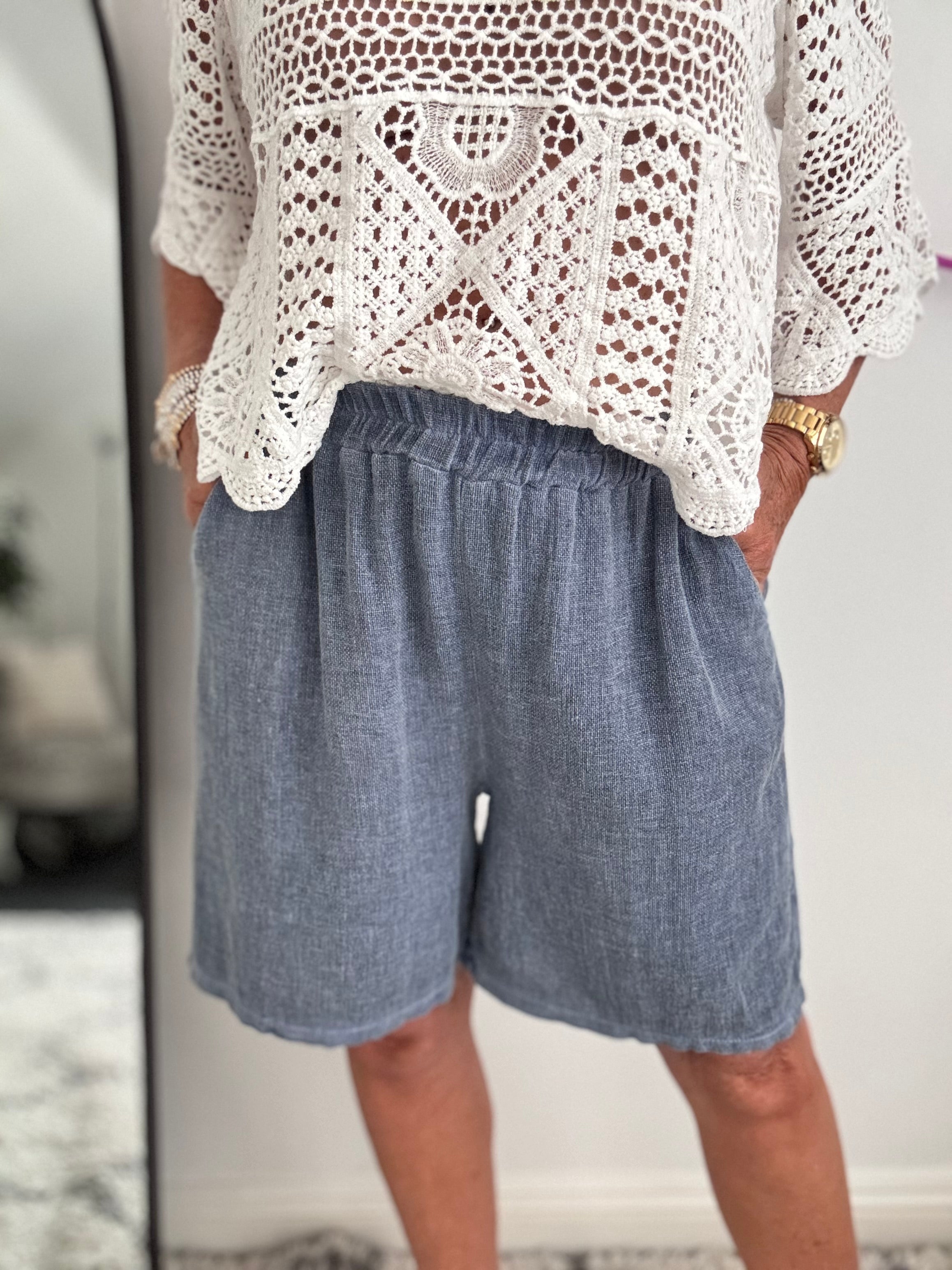 Linen & Cotton Shorts in Denim Blue