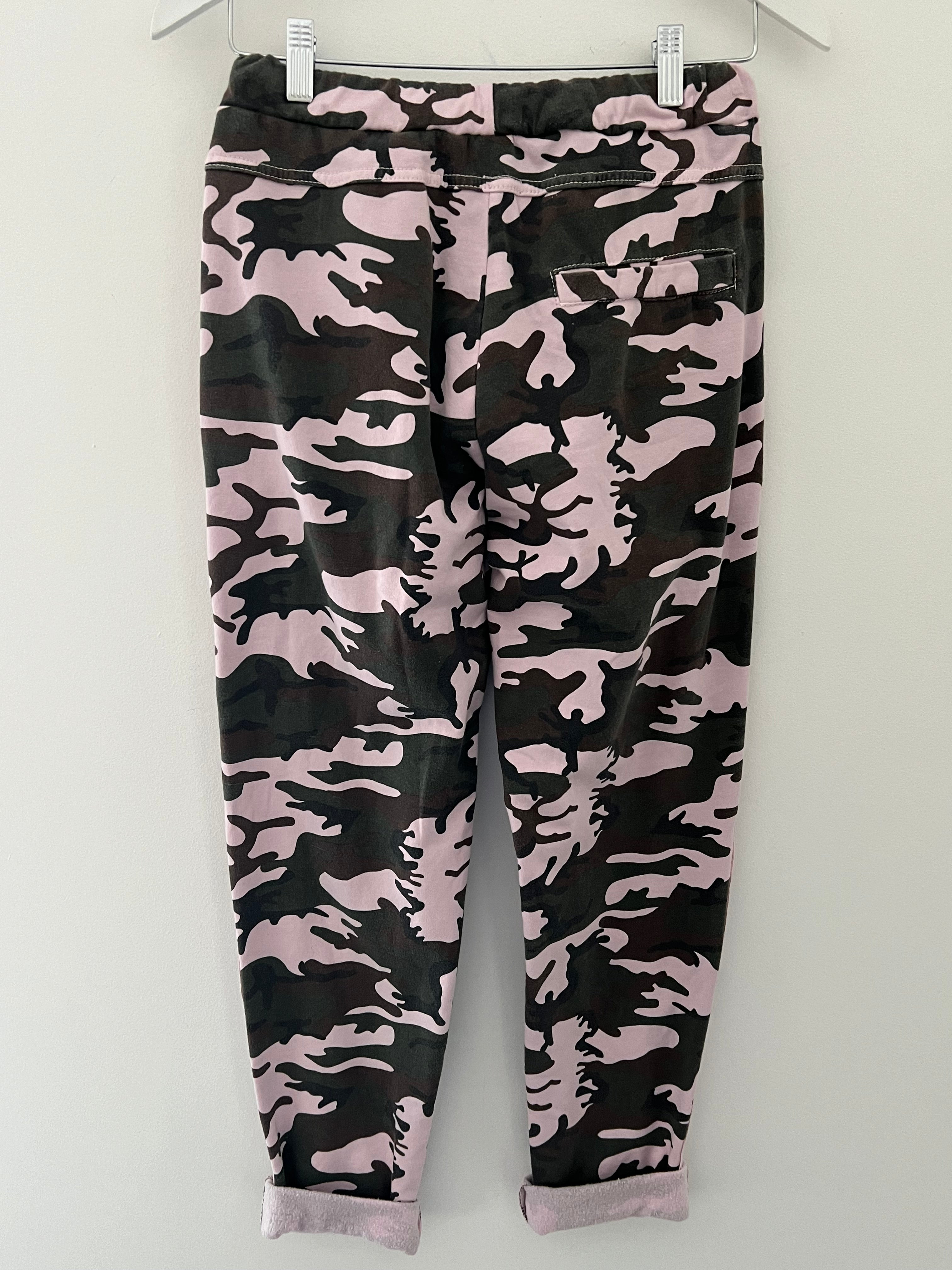 Jersey Stretch Joggers in Pink Camo