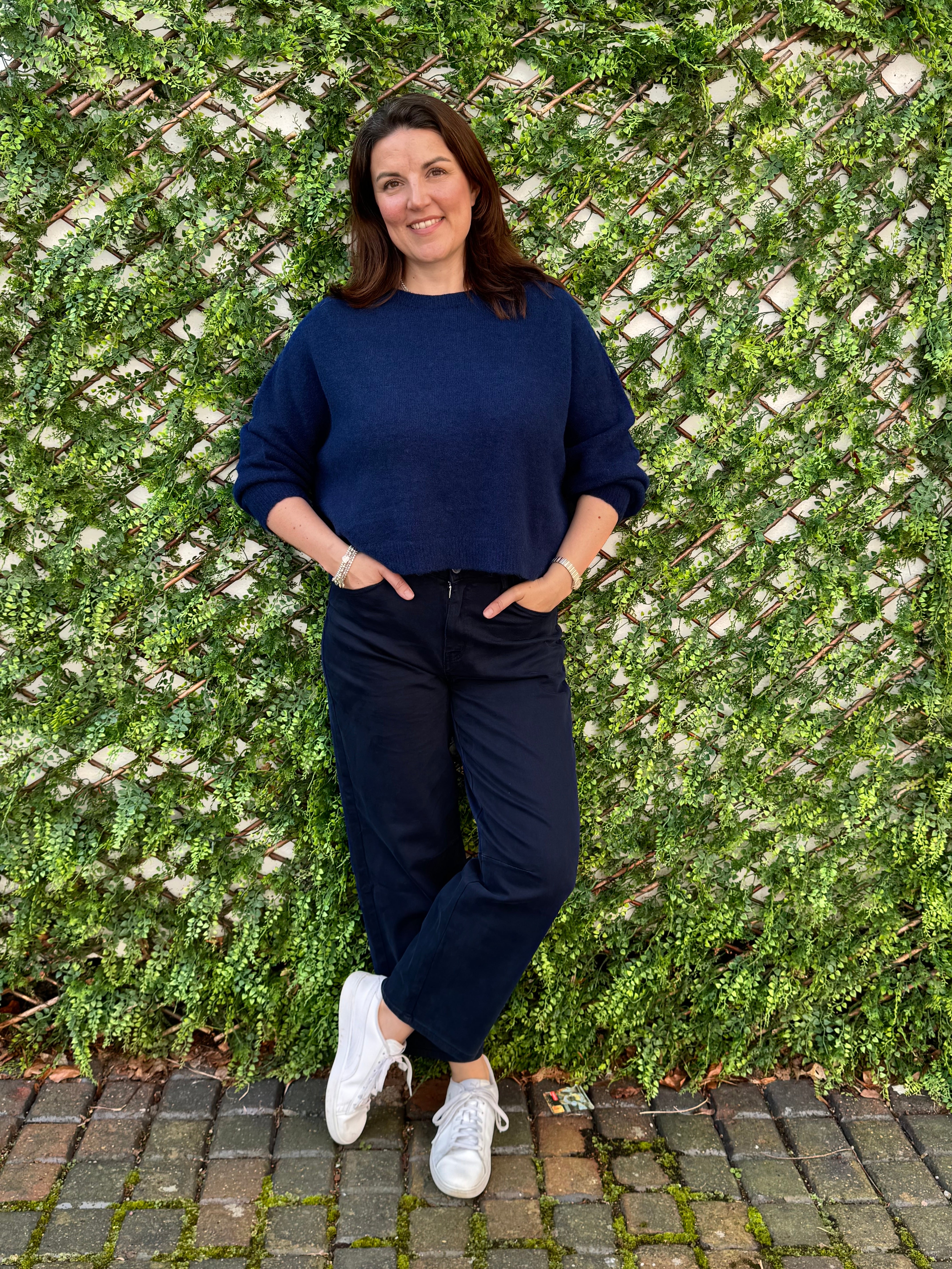 Stretch Boyfriend Jeans in Ink Navy