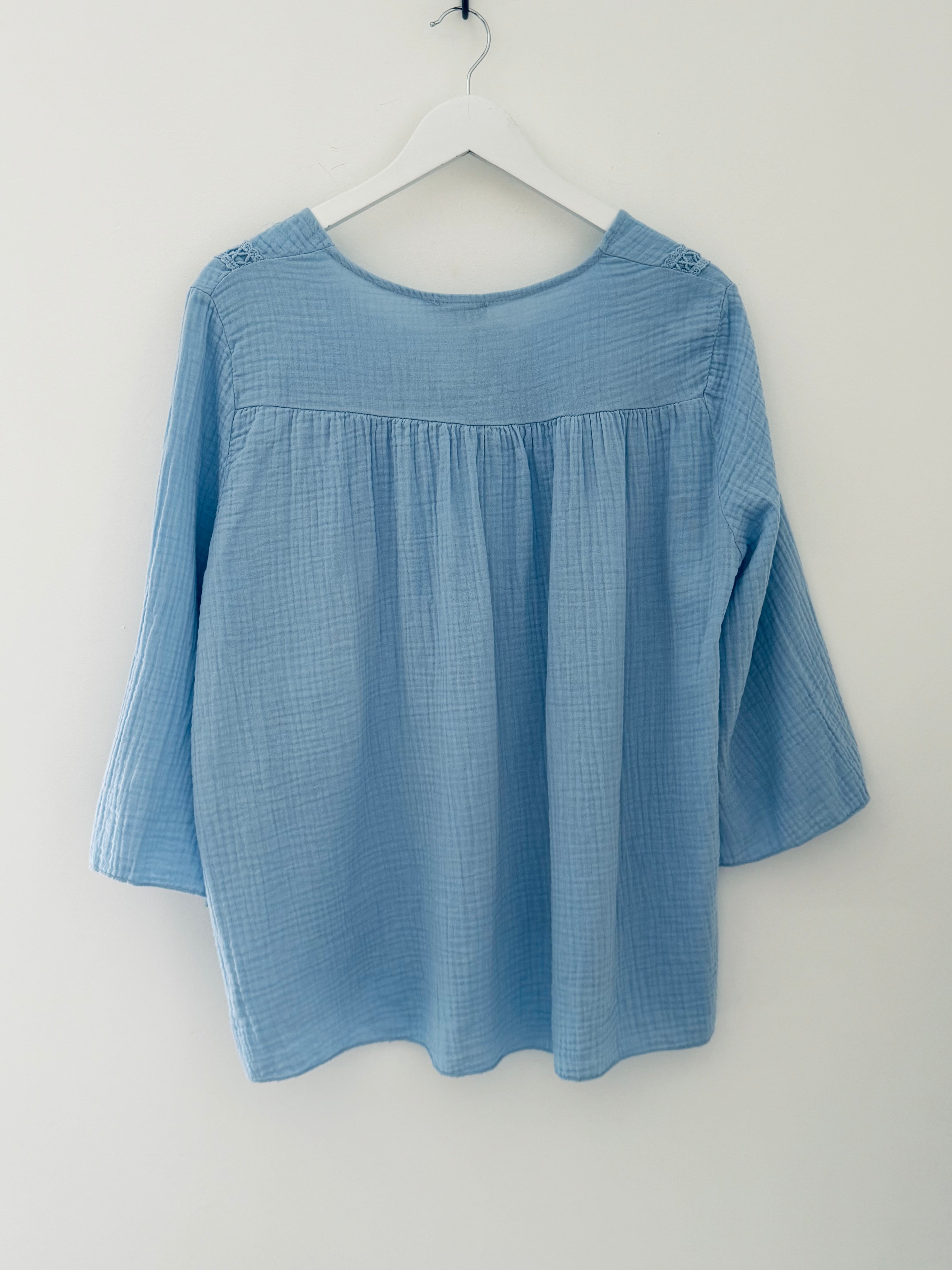 Cheesecloth Folk Blouse in Blue