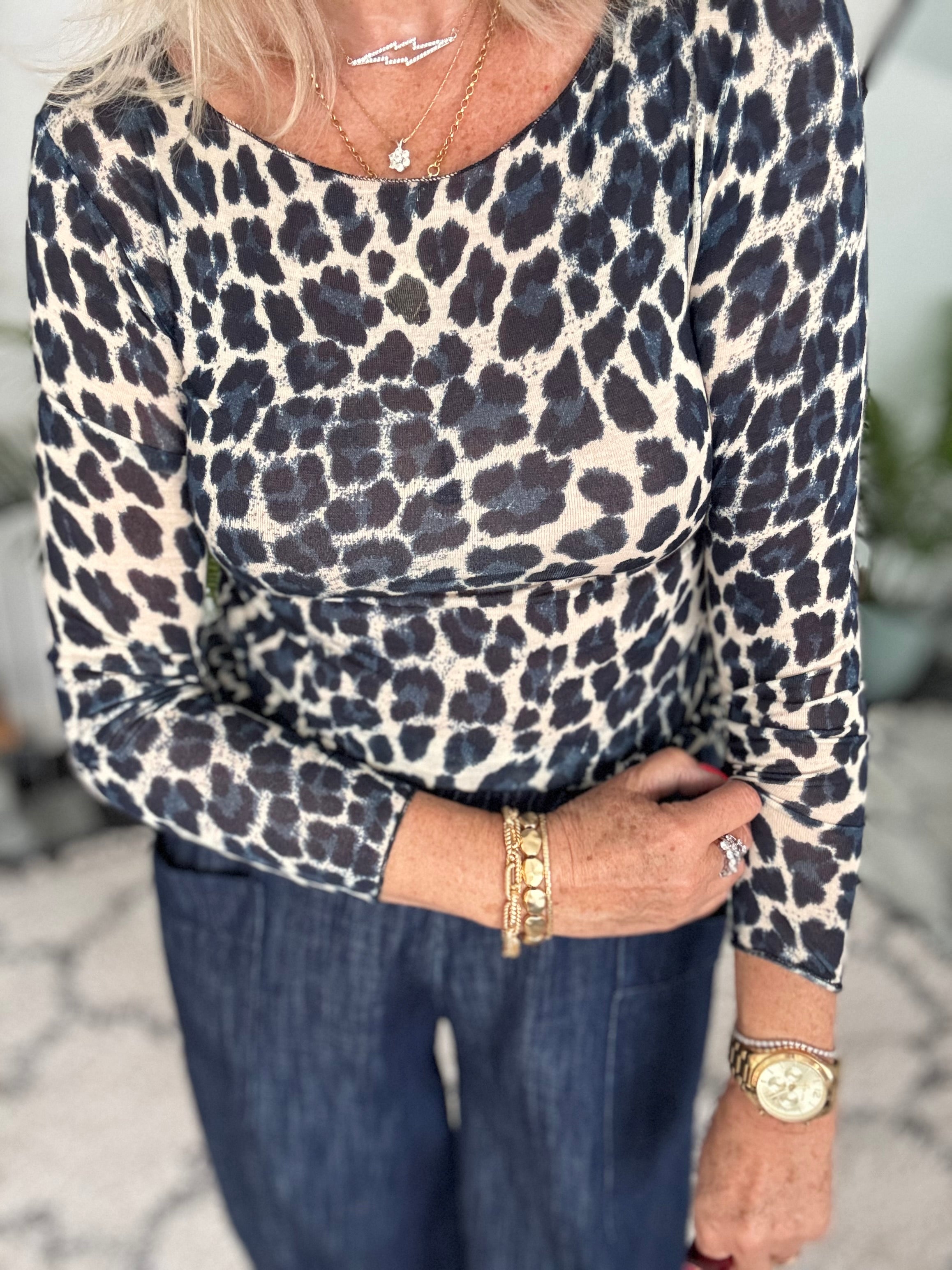 Ultrasoft Cashmere Blend Base Layer in Blue Leopard