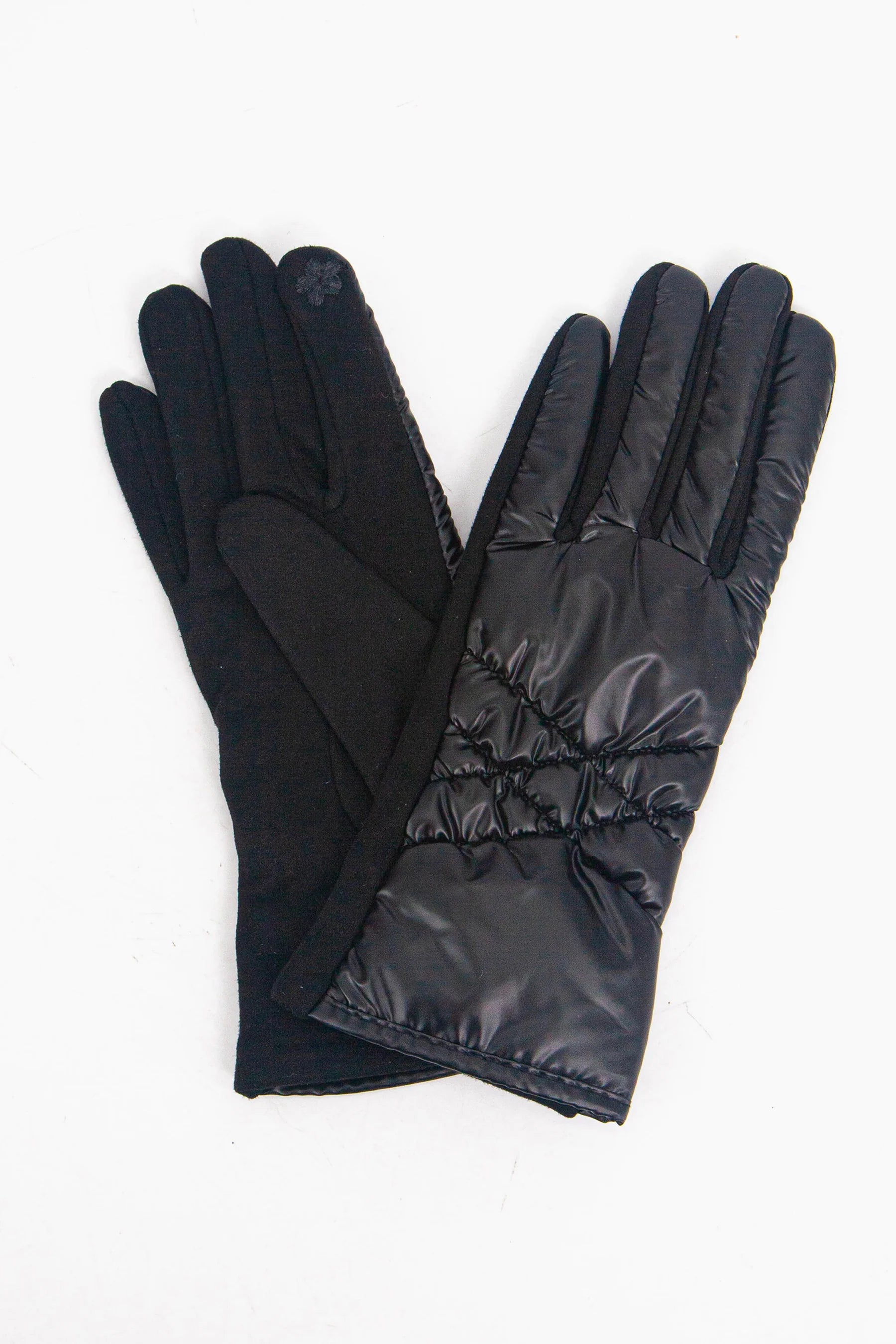 Fleece Quilted Gloves in Black