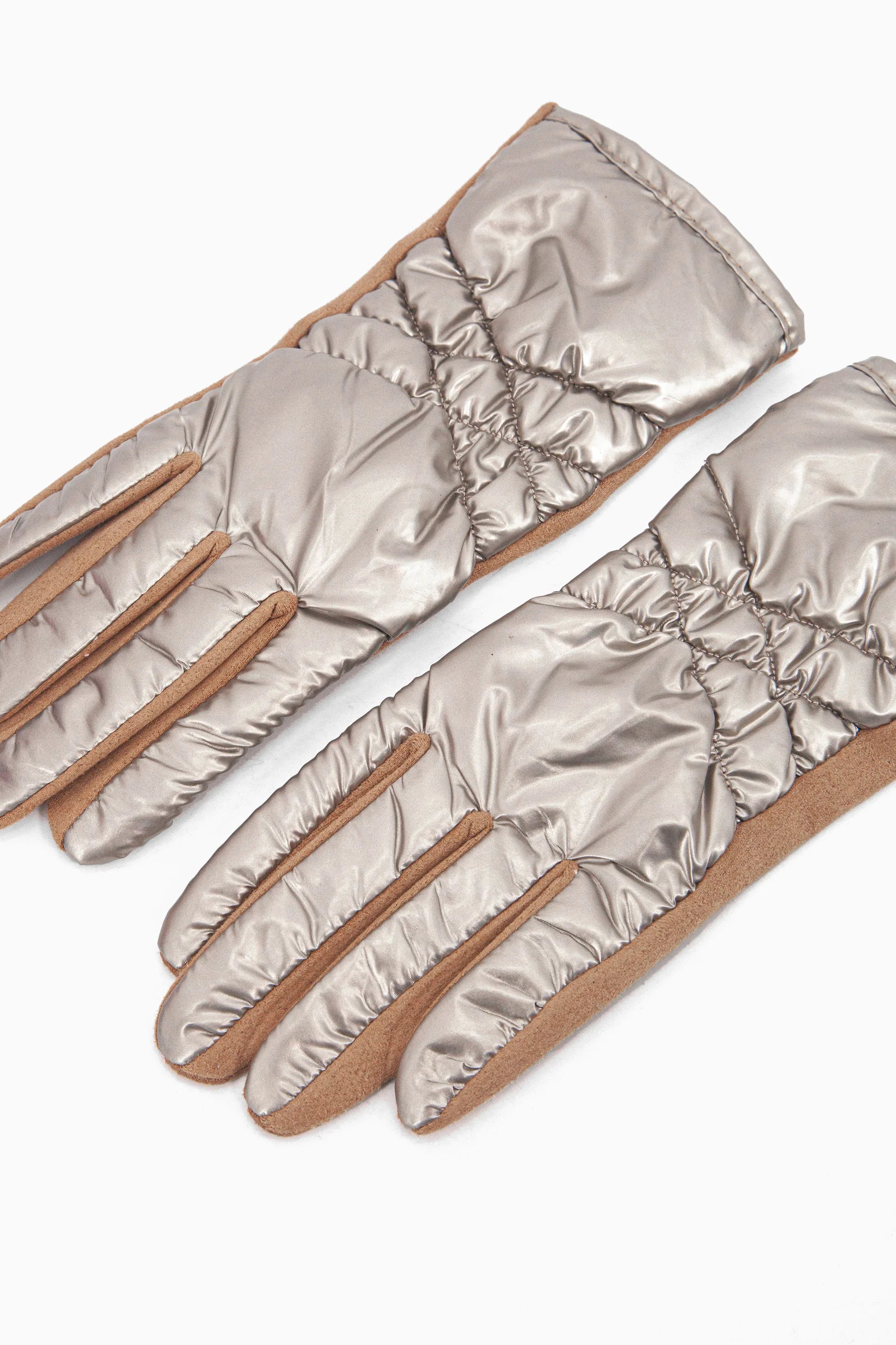 Metallic & Fleece Quilted Gloves in Gold