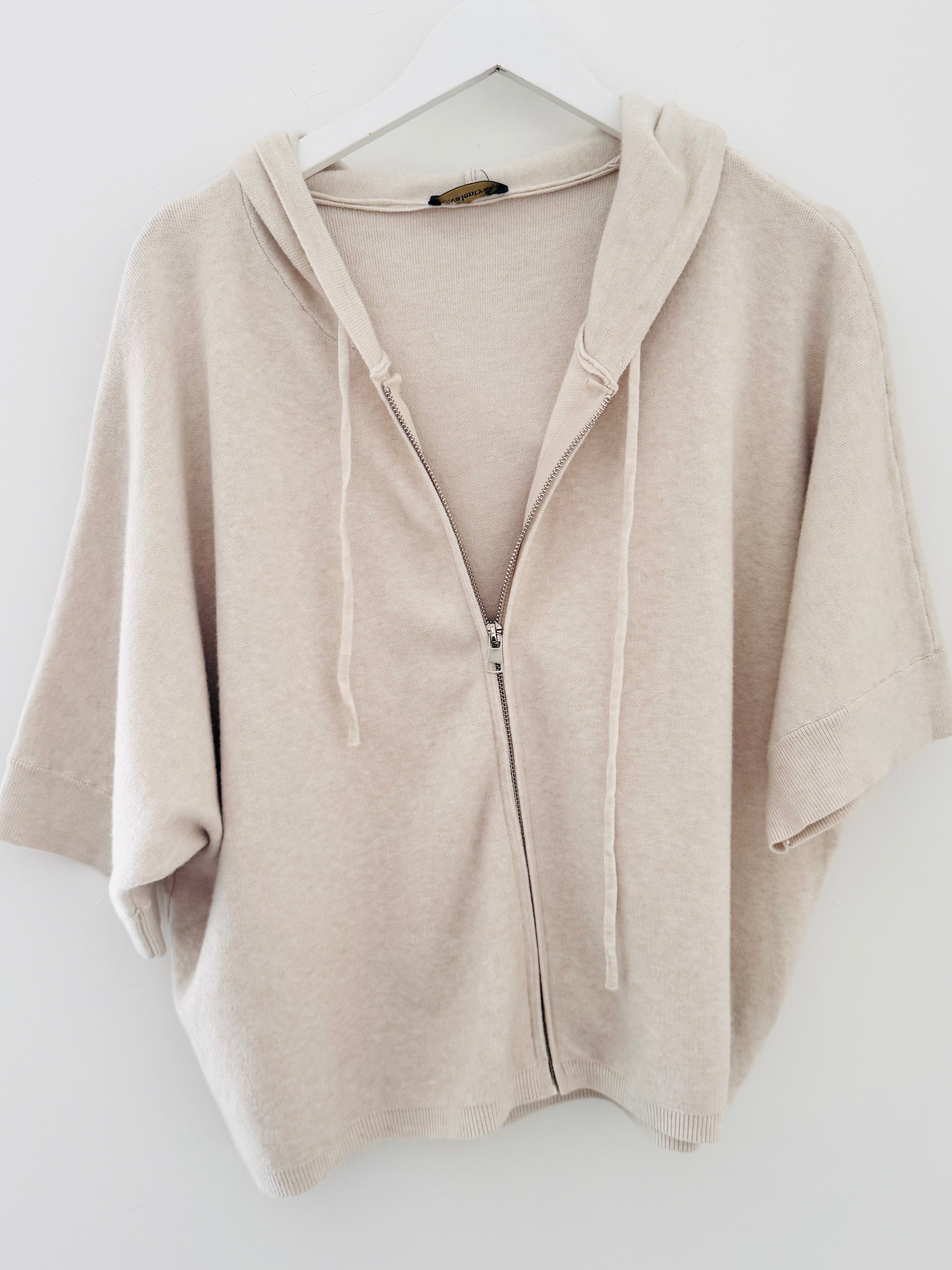 Soft Hooded Zipped Knit in Ecru
