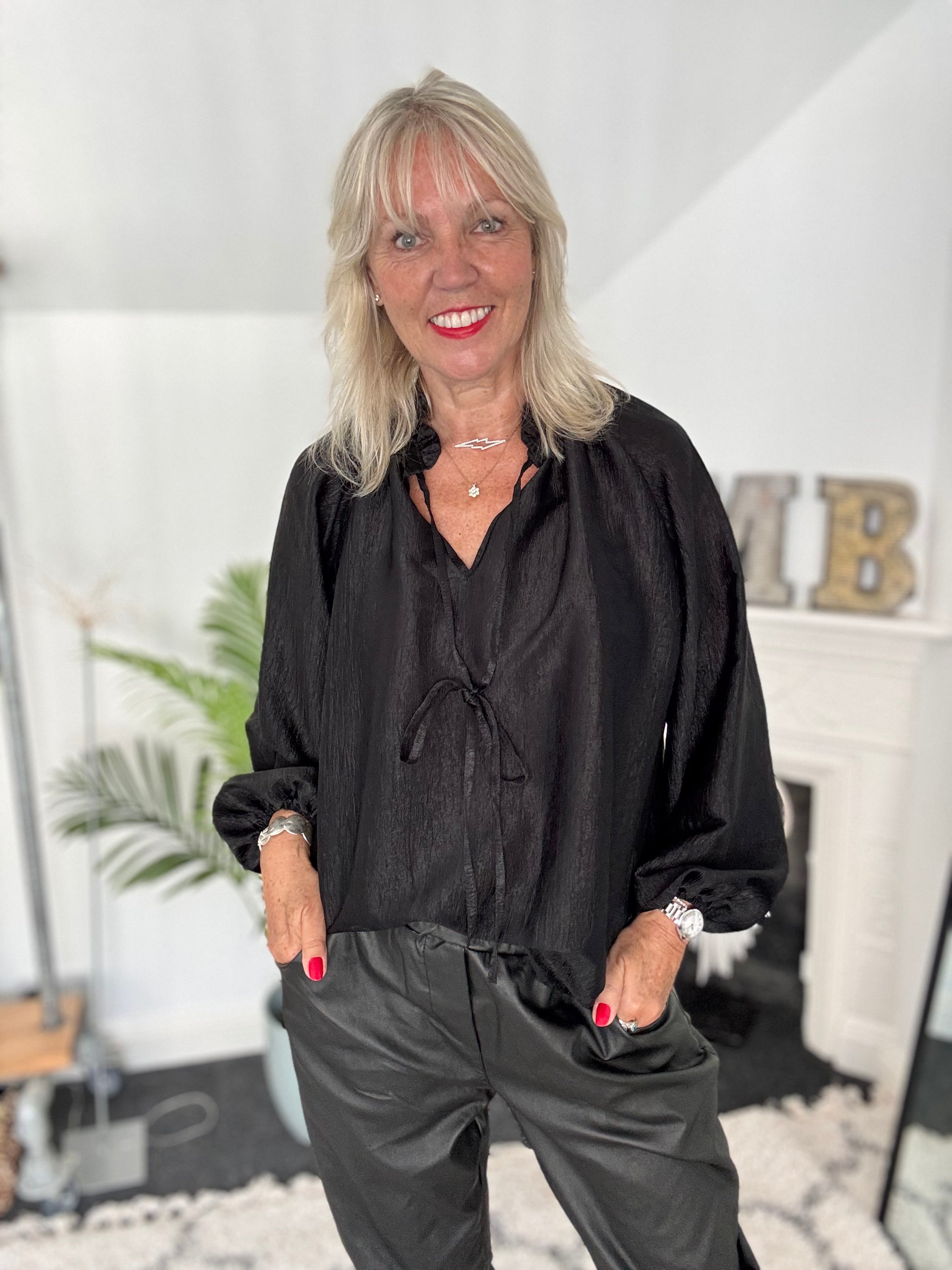 Silky Shimmer Blouse in Black