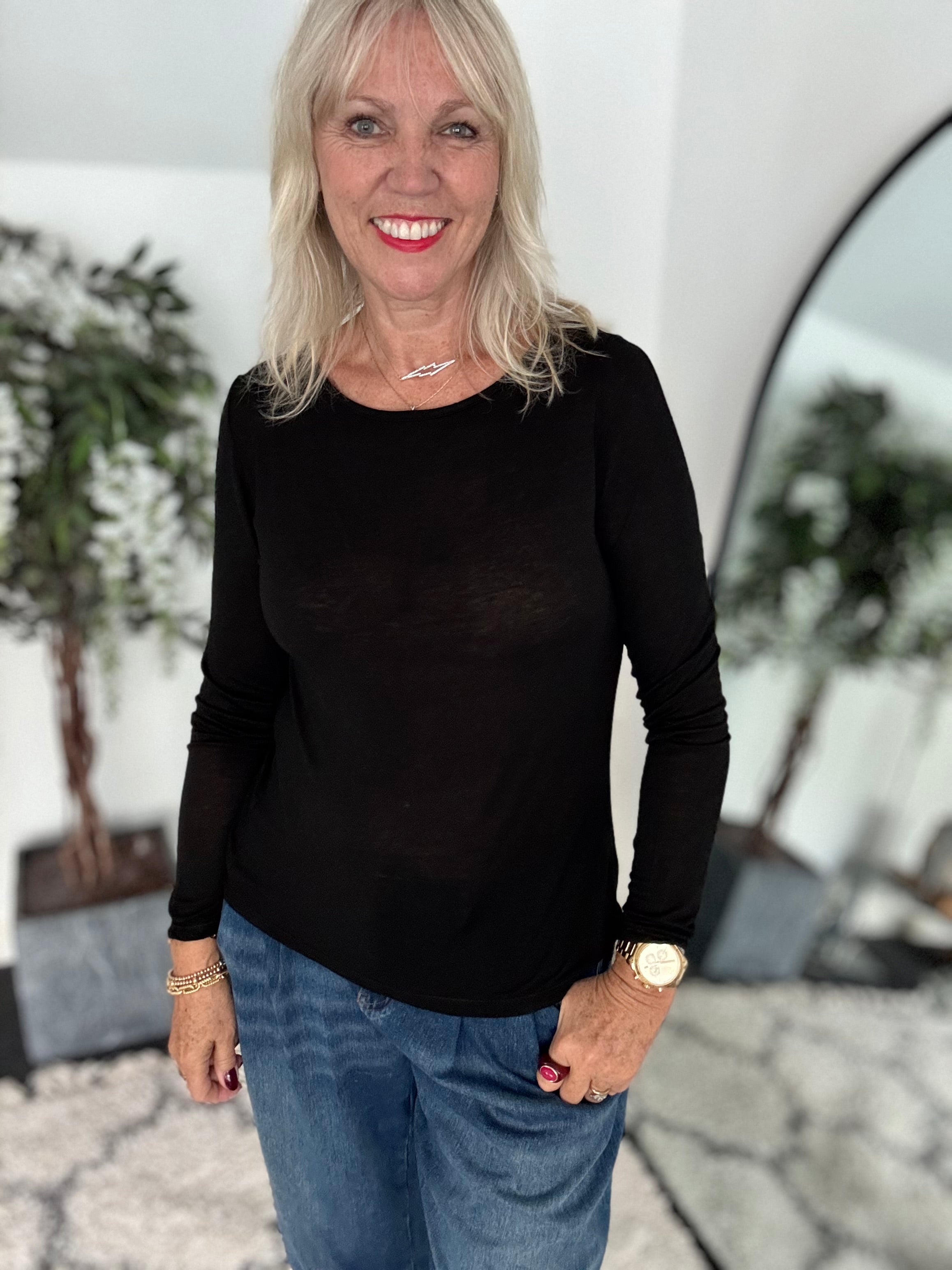 Ultrasoft Cashmere Blend Base Layer in Black