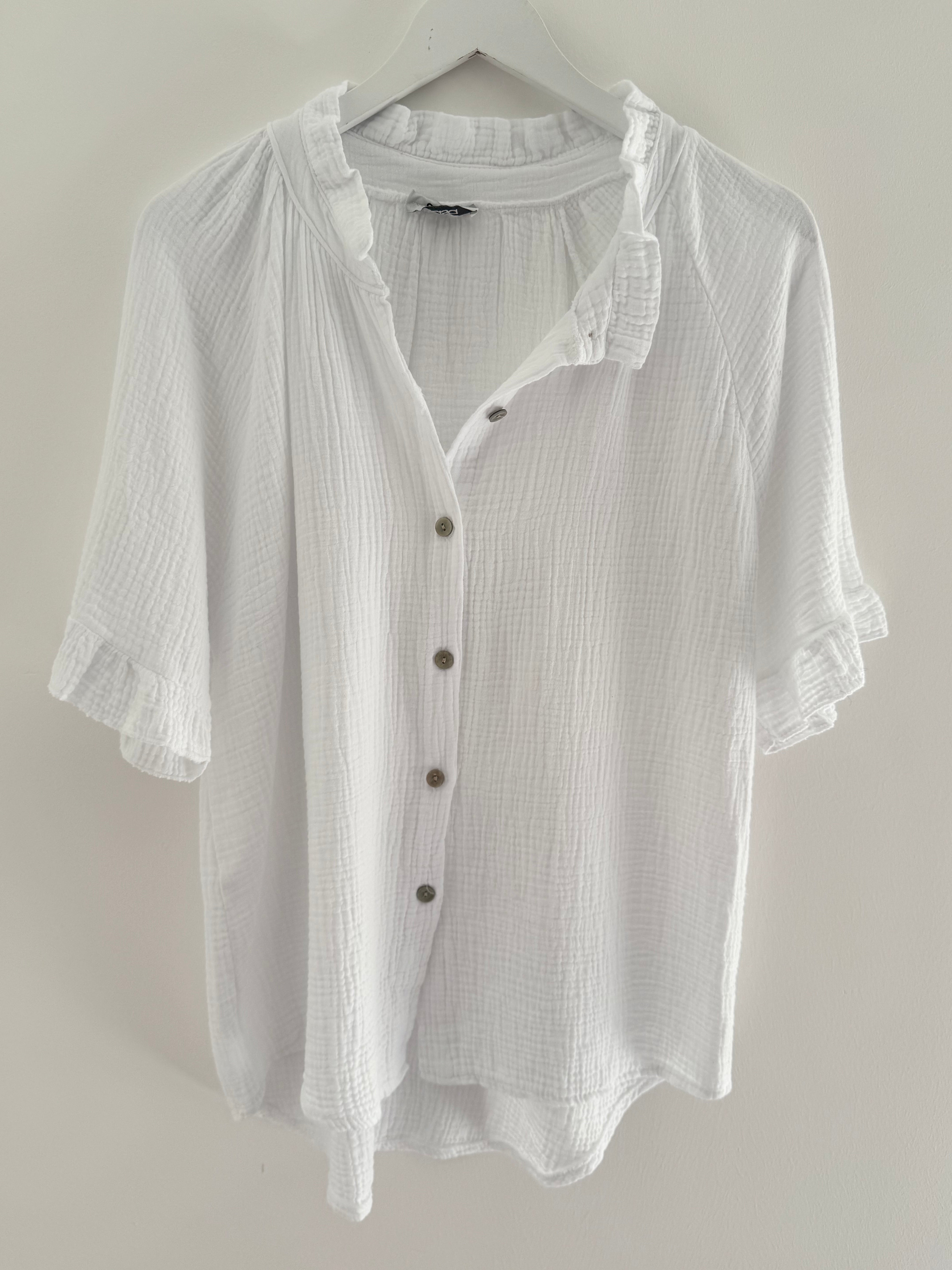Short Sleeve Cheesecloth Shirt in White