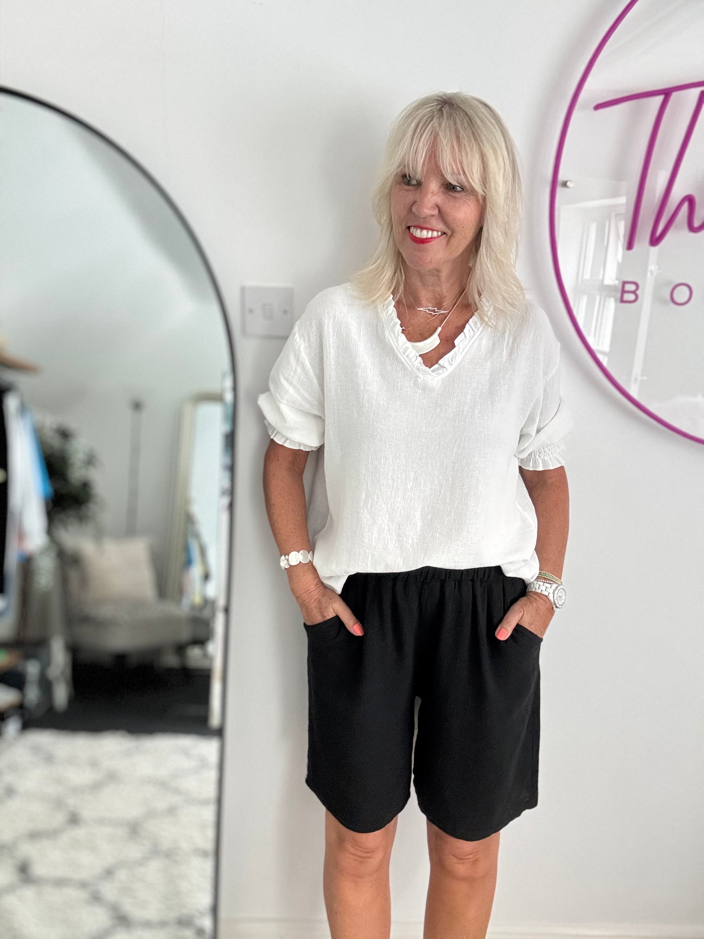 Linen & Cotton Shorts in Black