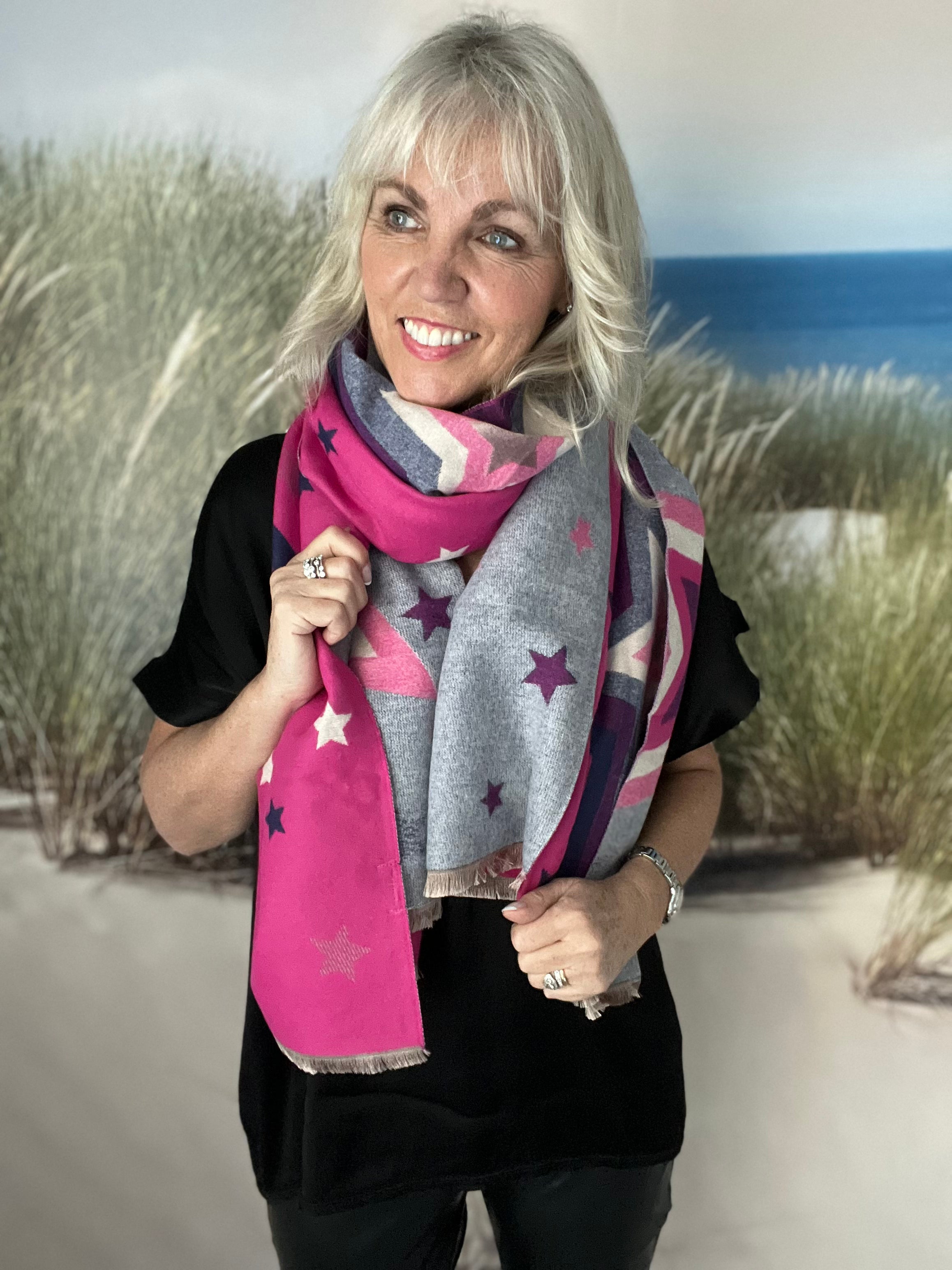 Luxe Reversible Star Scarf in Pink & Grey