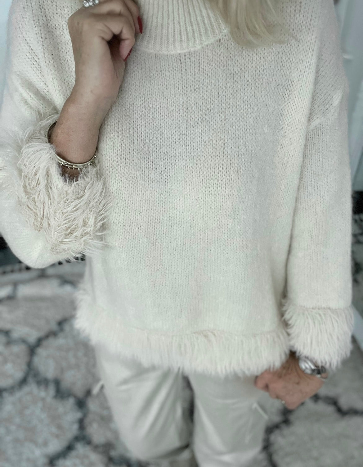 Luxe Fringe Round Neck Sweater in Ivory