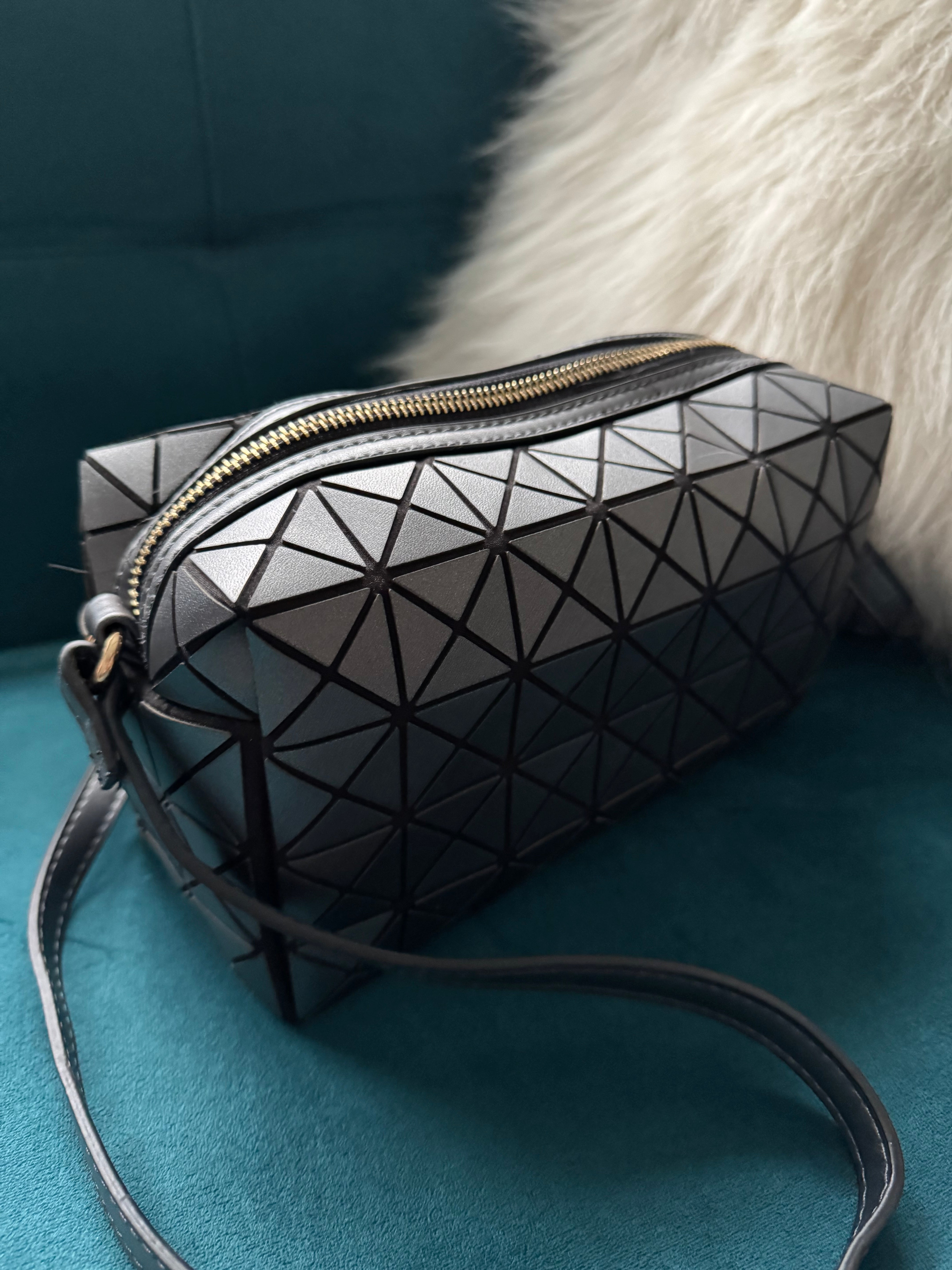 Prism Crossbody Bag in Pewter