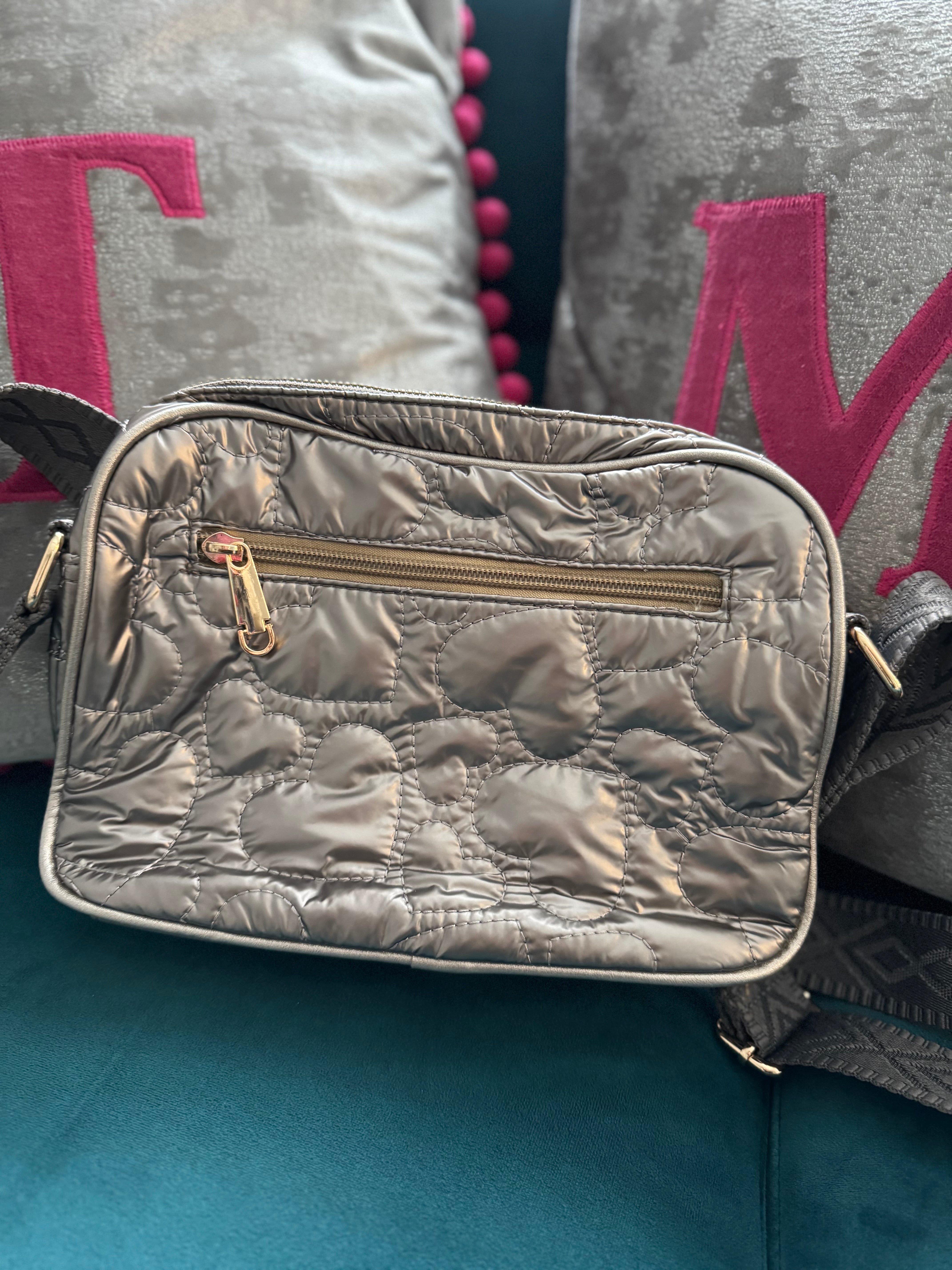 Crossbody Bag in Metallic Mocha