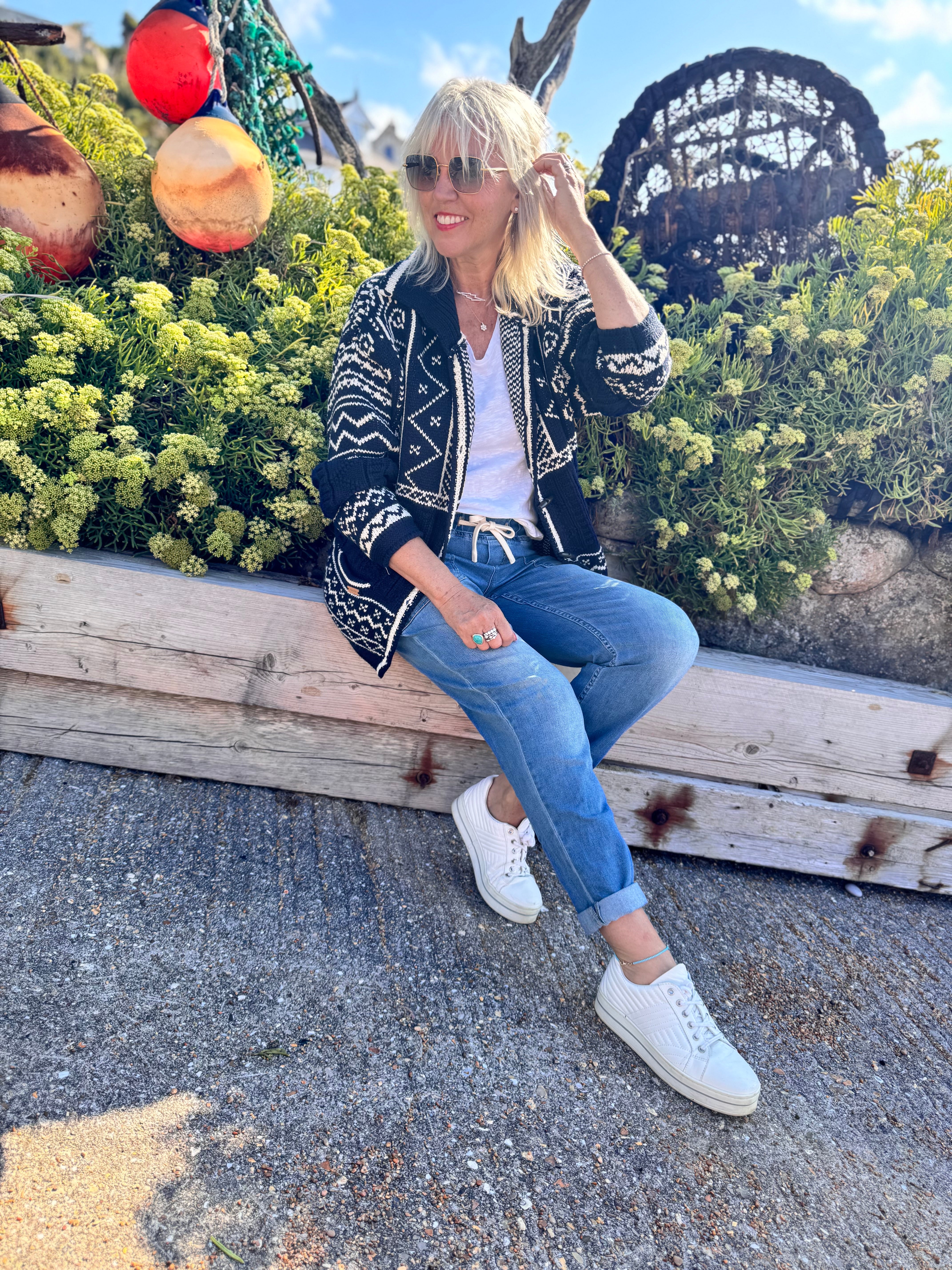 Luxe Nordic Cardigan with Toggles in Navy & White