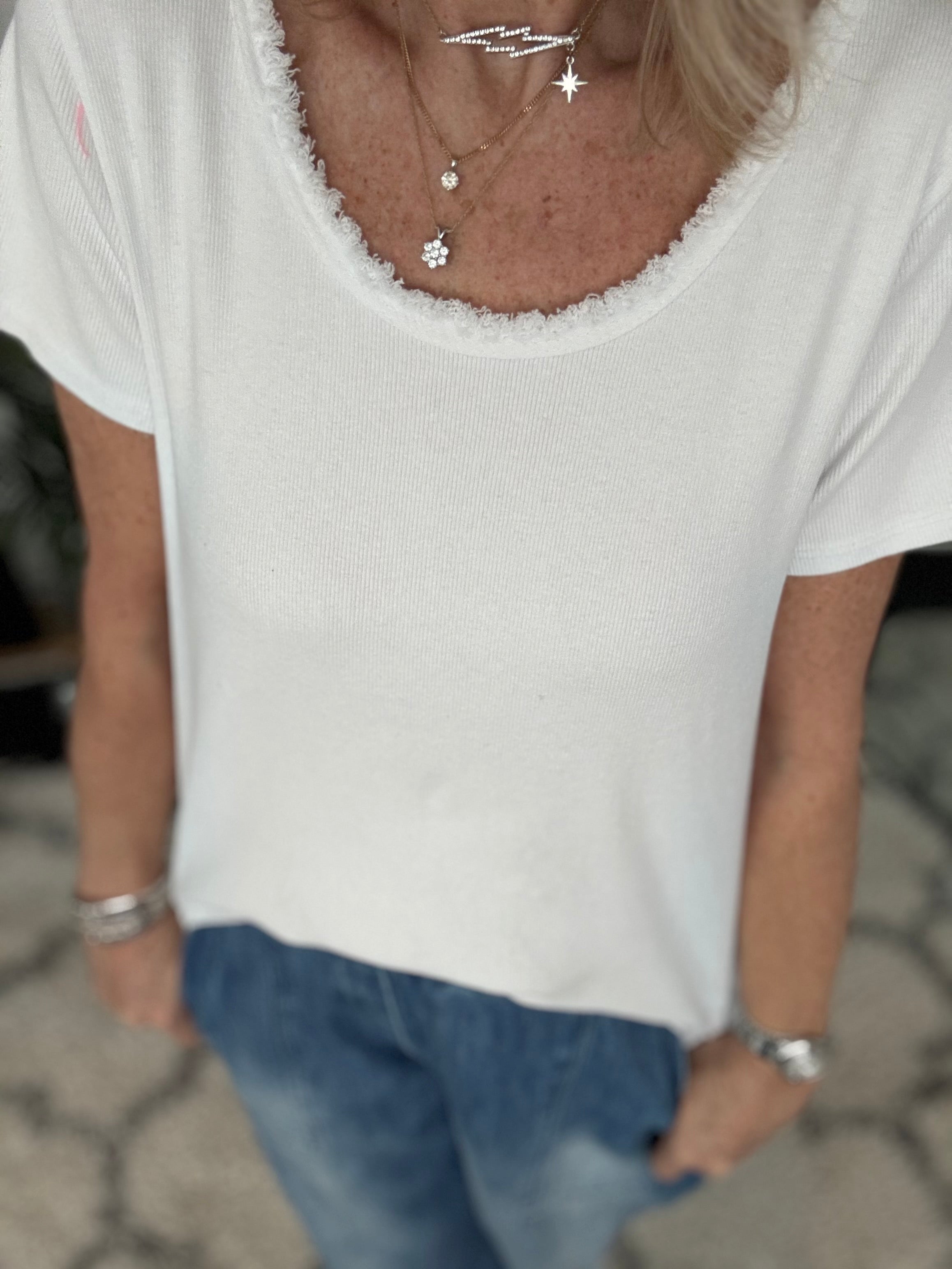 Vintage Round Neck Tee in White