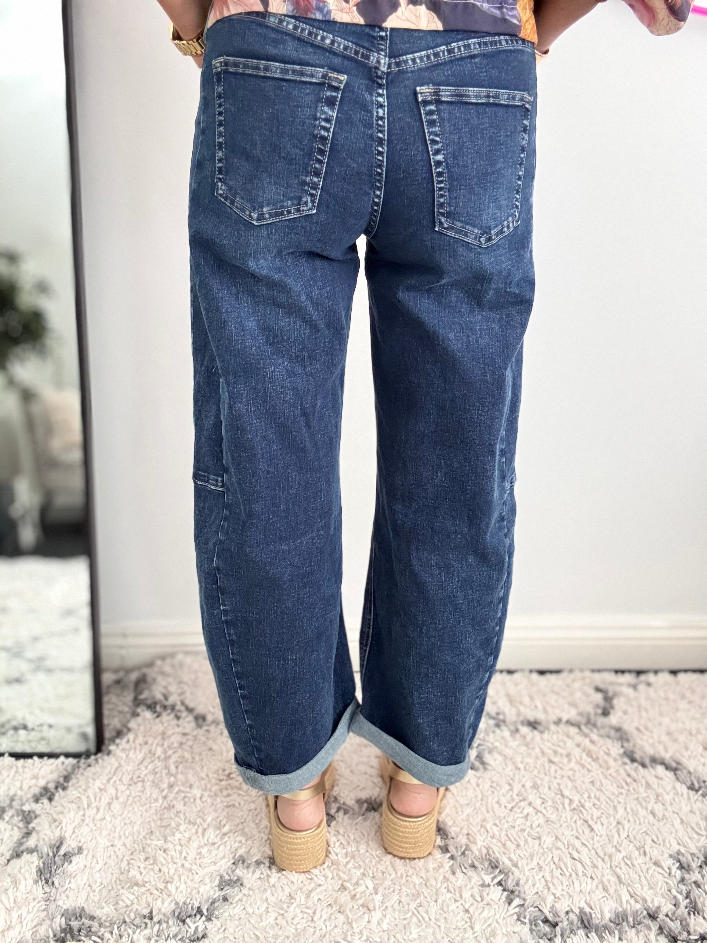Barrel Leg Jeans in Deep Denim