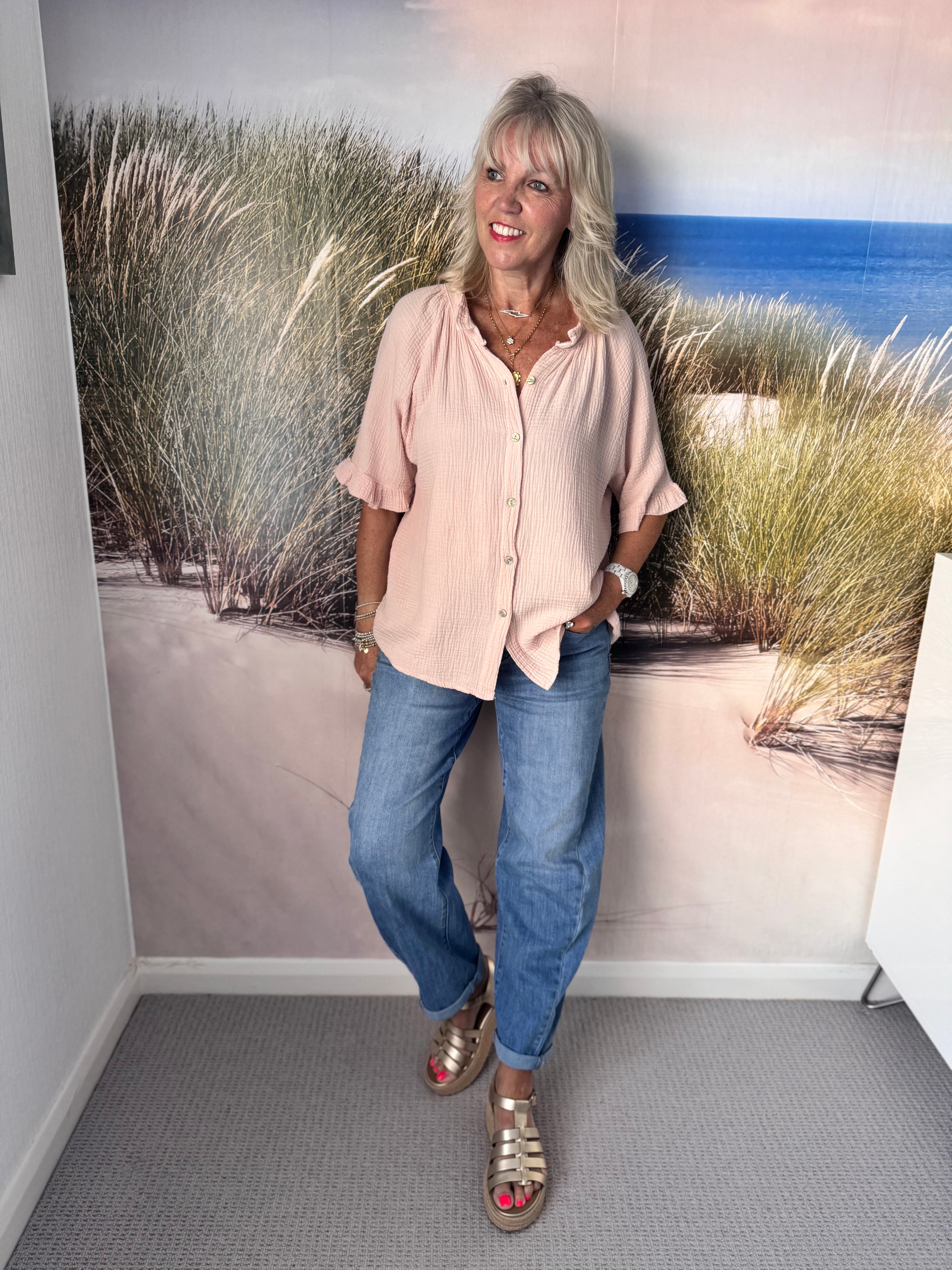 Short Sleeve Cheesecloth Shirt in Shell Pink