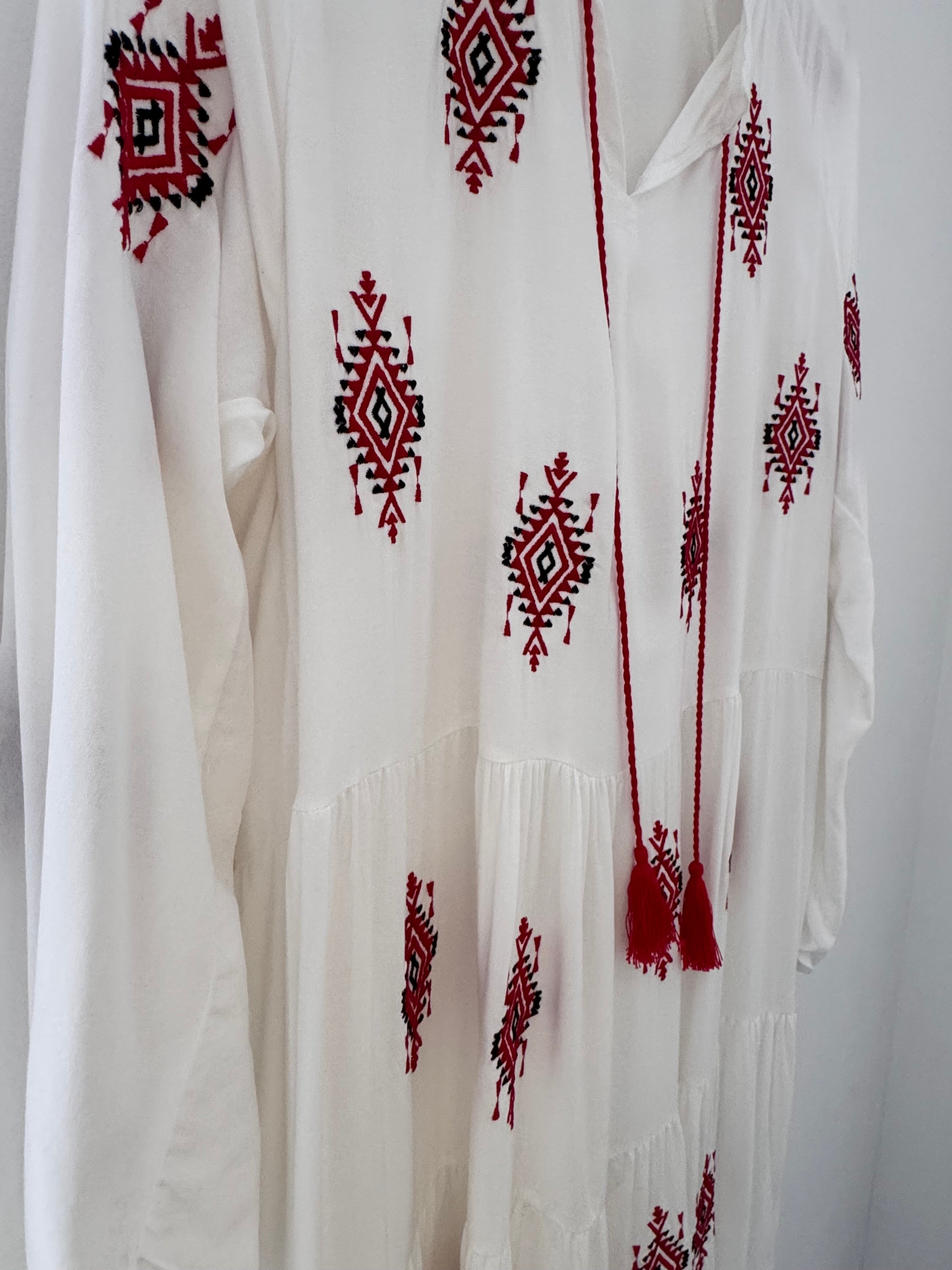 Embroidered Buttoned Midi Dress in White