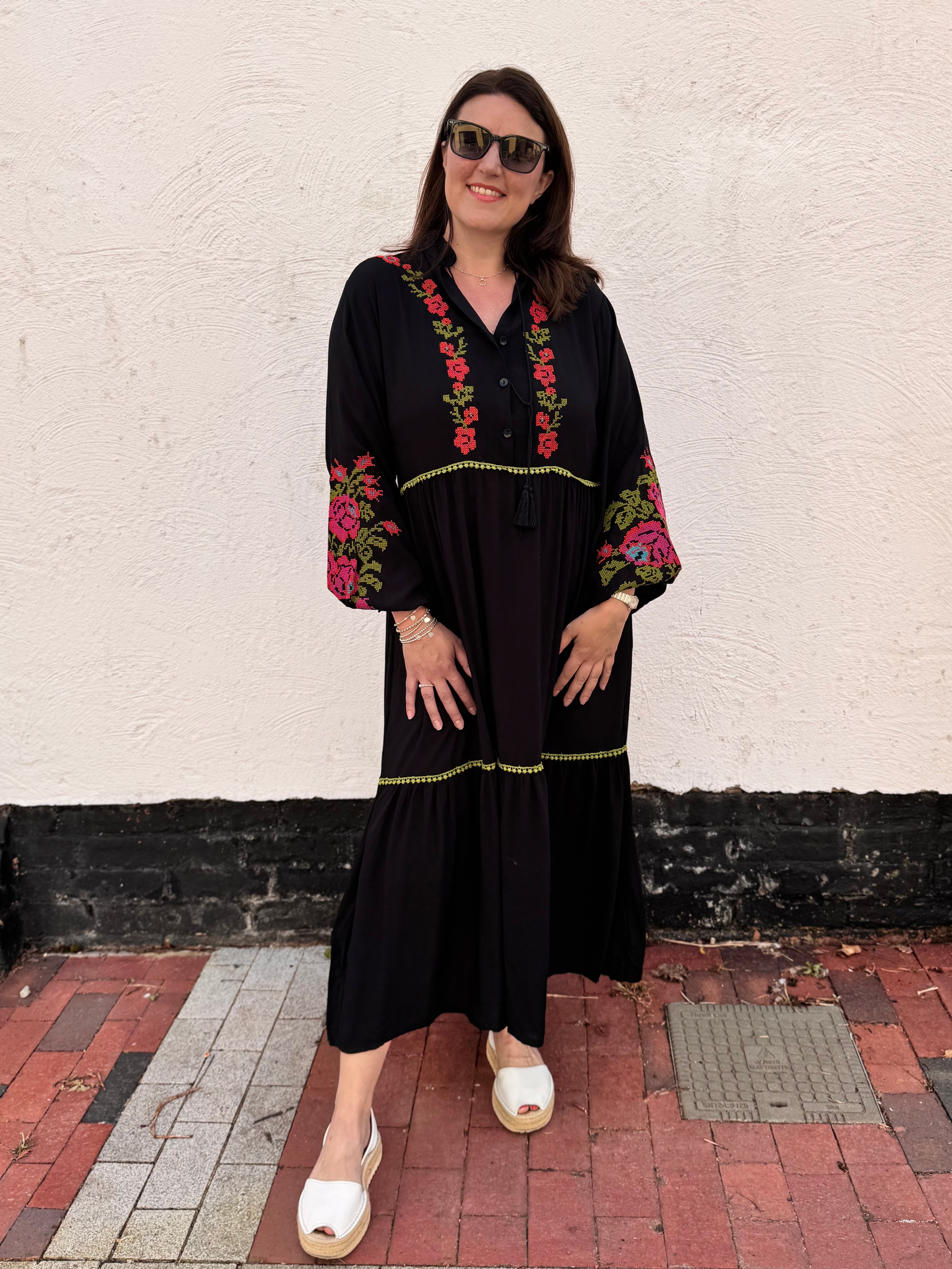Embroidered Buttoned Midi Dress in Black