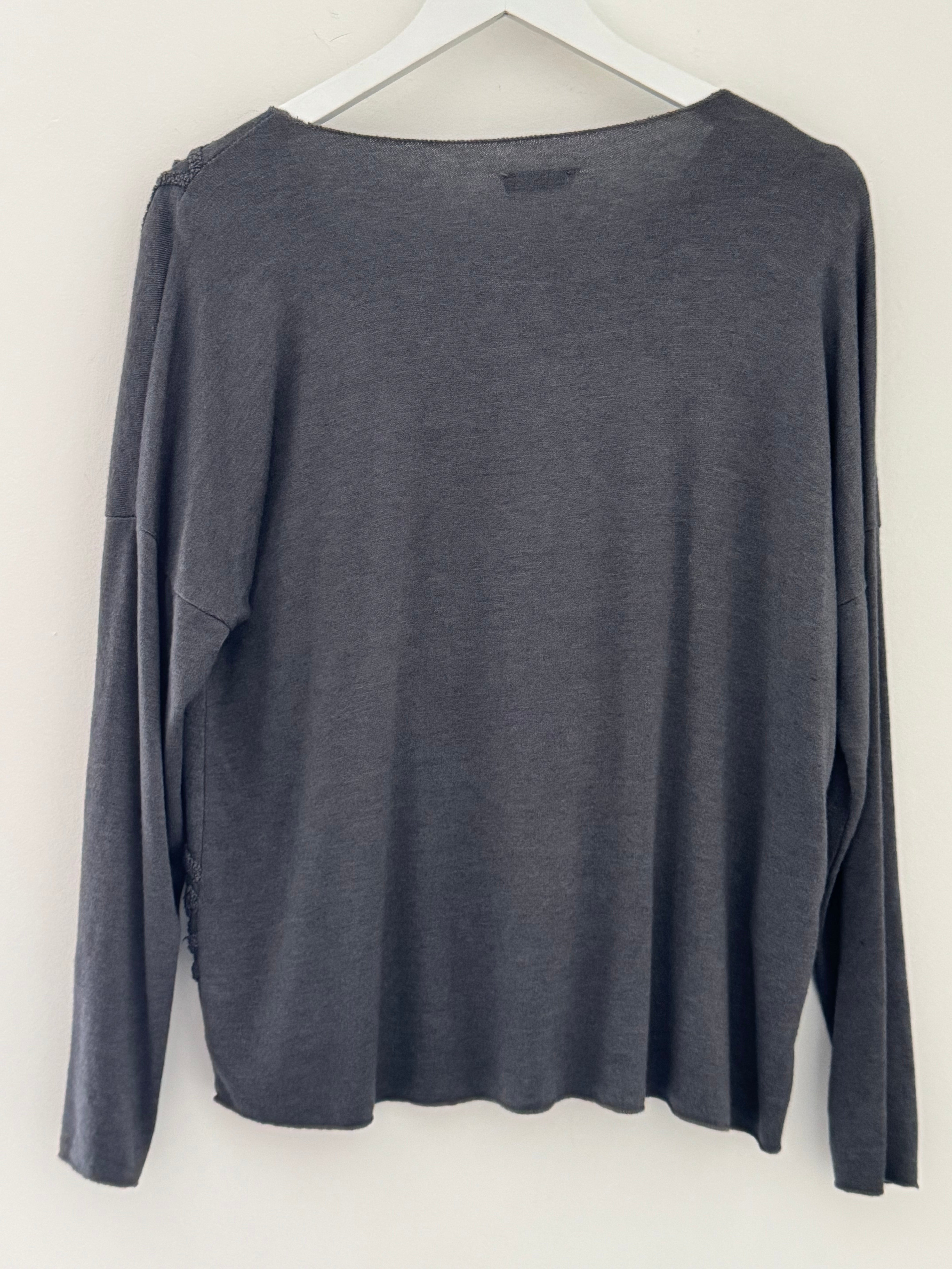 Multi Star Knit in Grey