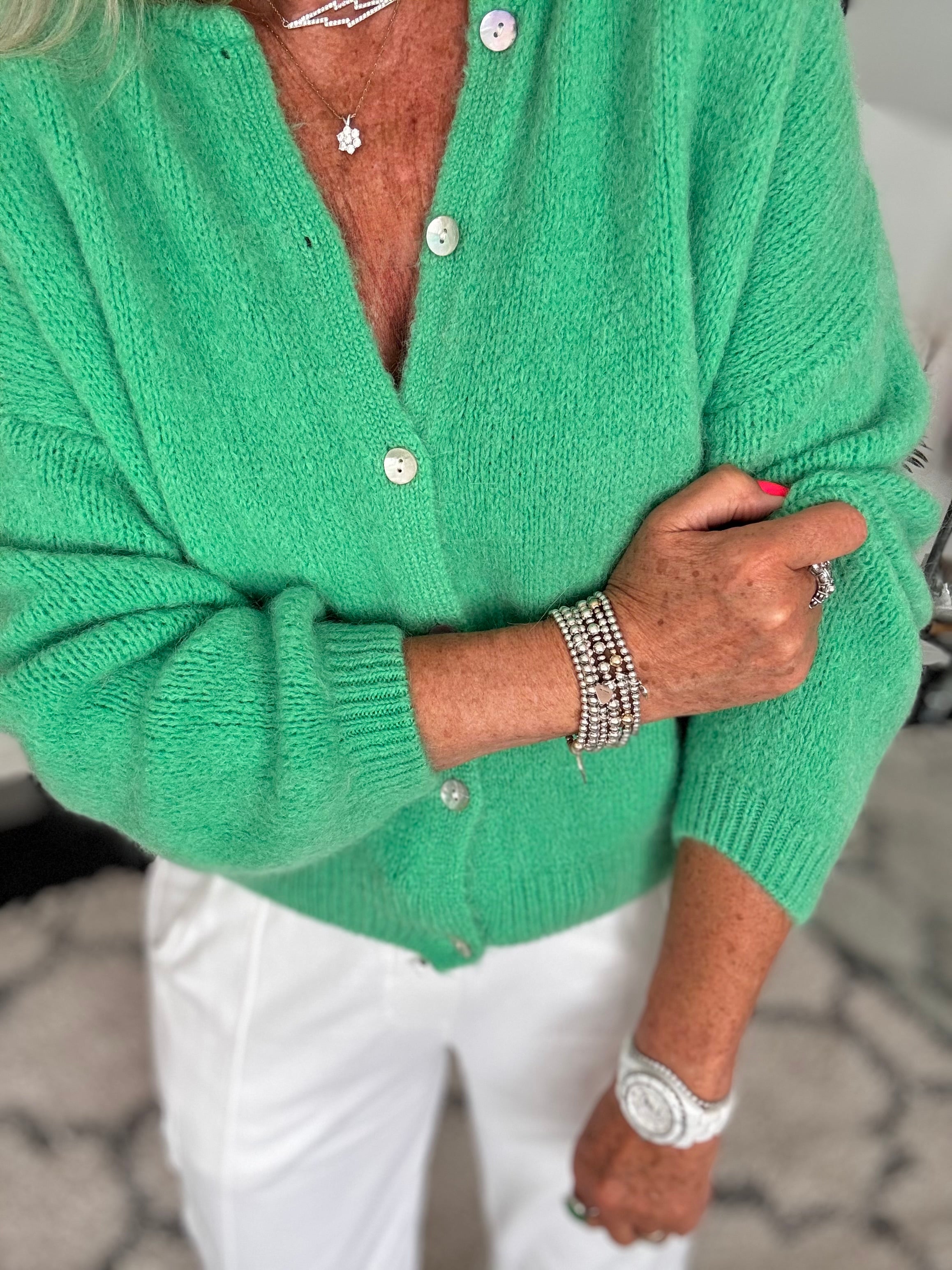 Alpaca Buttoned Cardi in Green