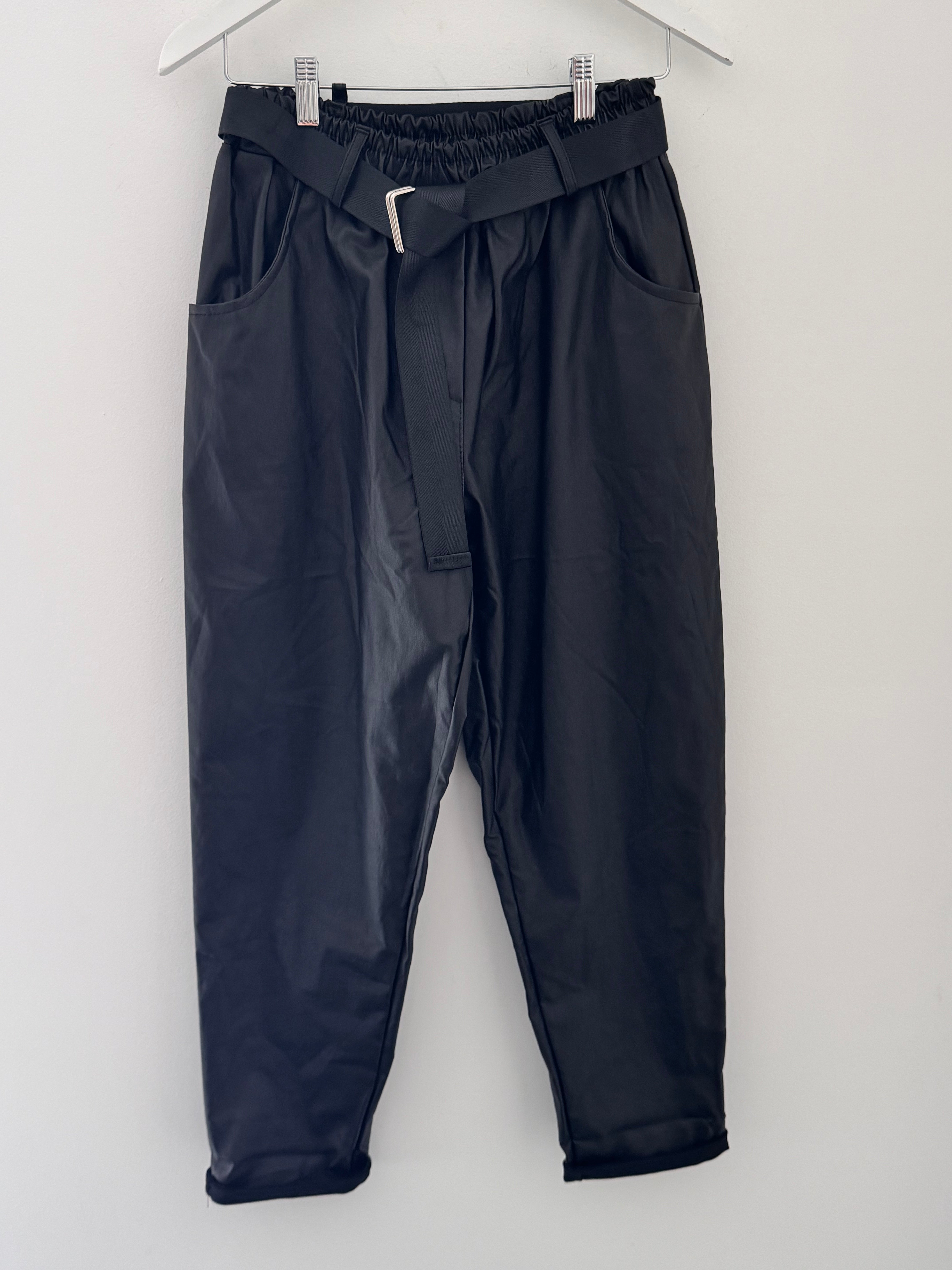 Super Stretch Waxed Barrel Trousers in Black