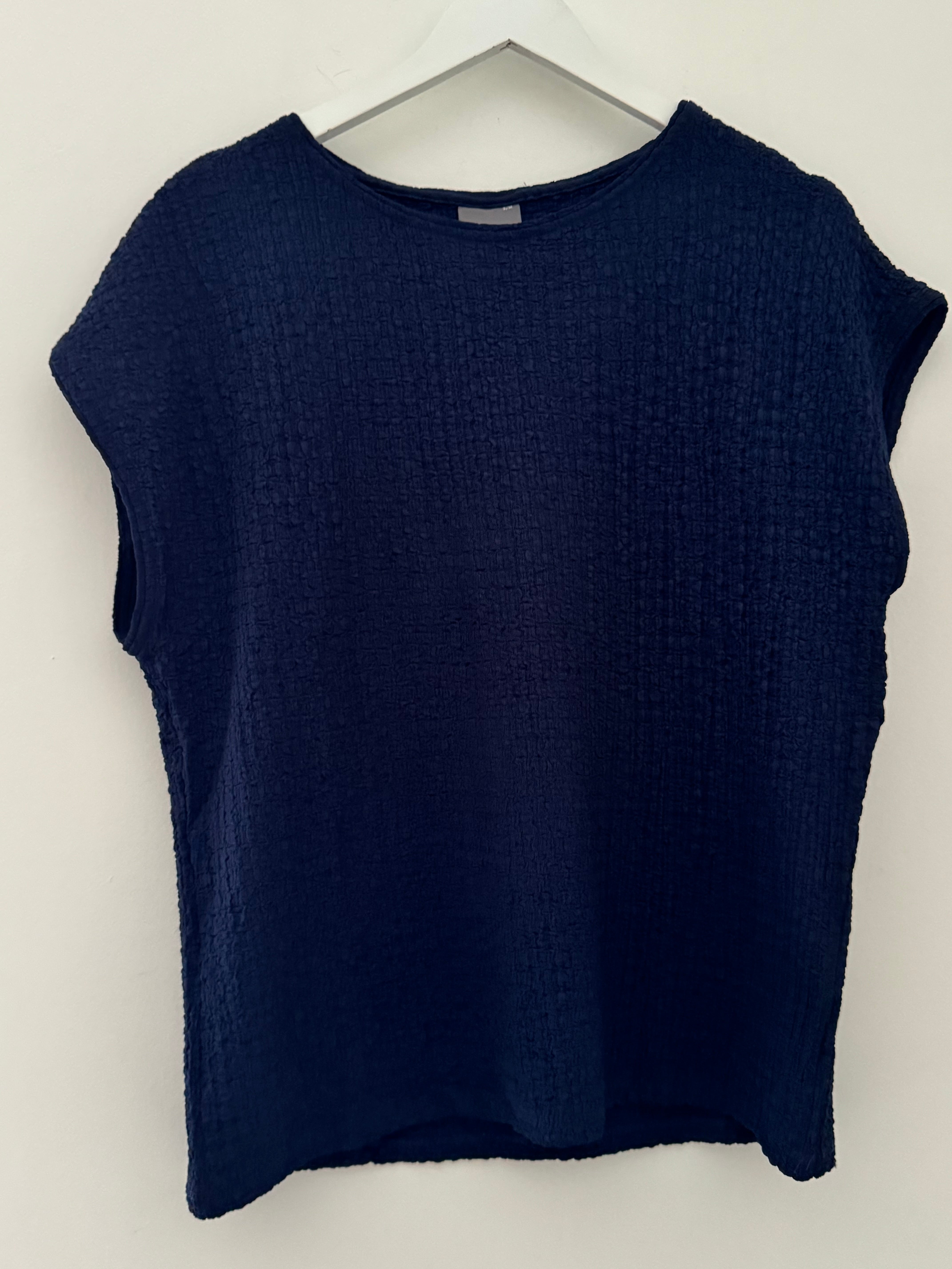 Textured Stretch Crepe Top in Navy