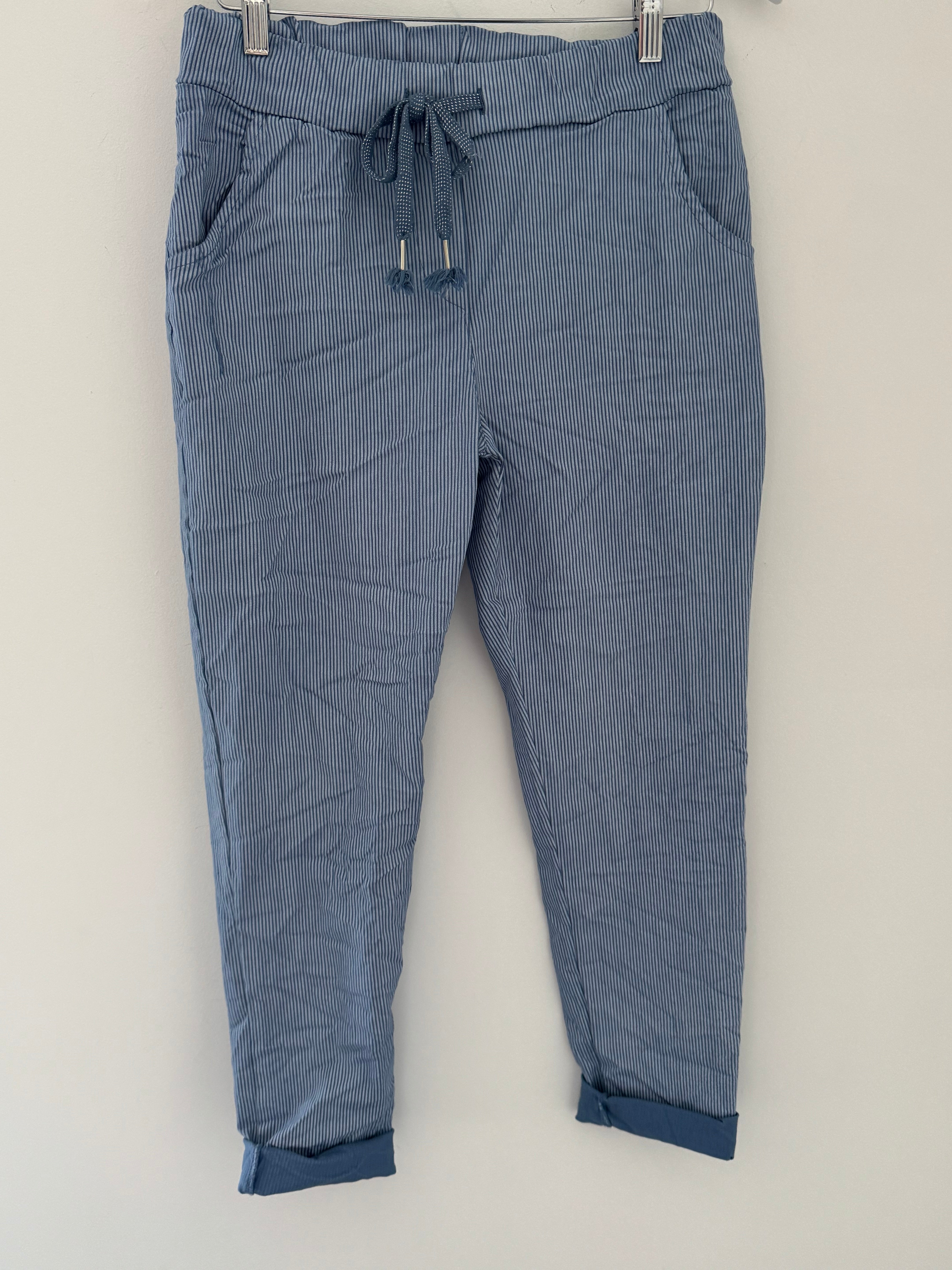 Slimfit Pinstripe Stretch Joggers in Light Blue