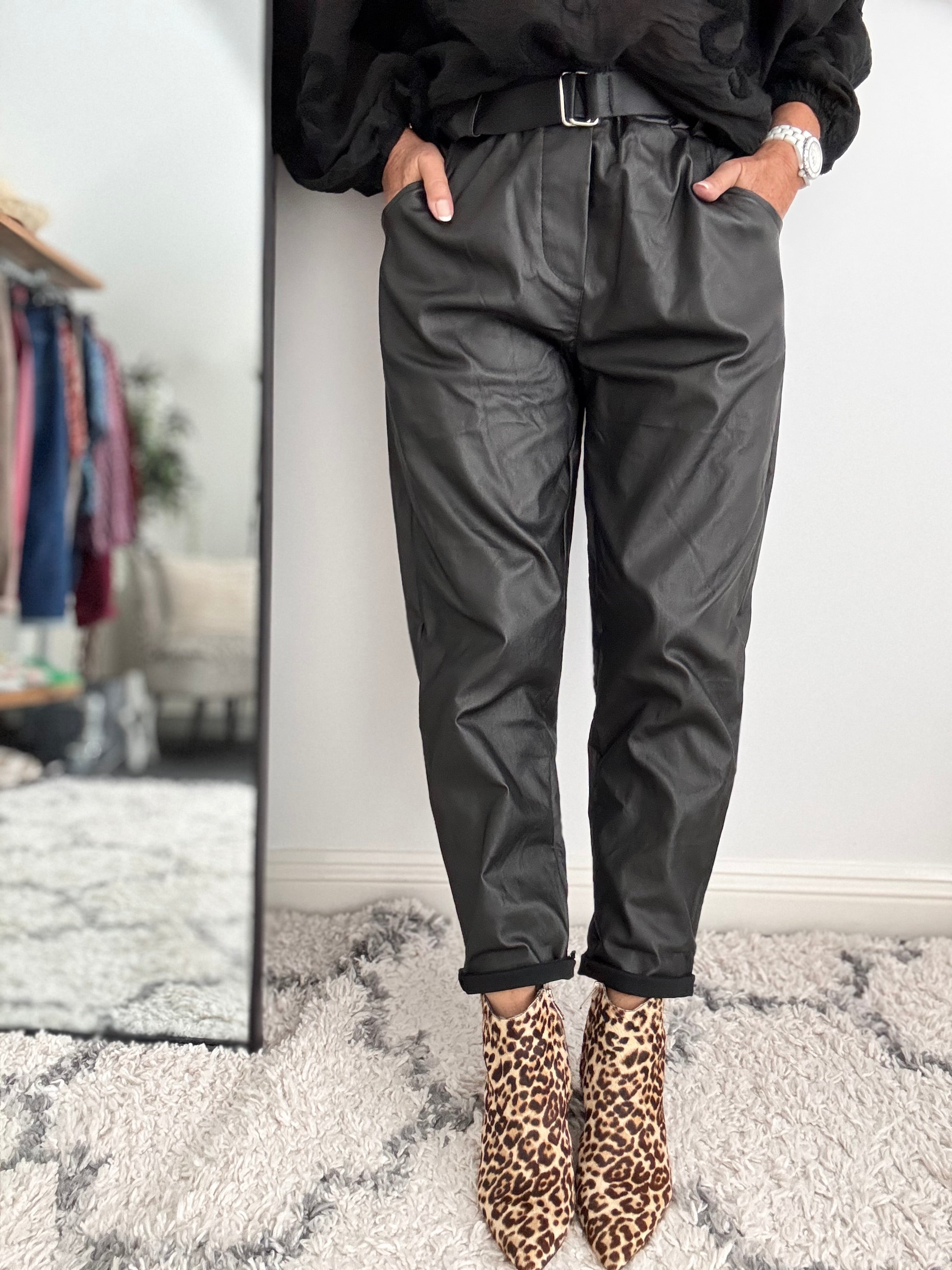 Super Stretch Waxed Barrel Trousers in Black
