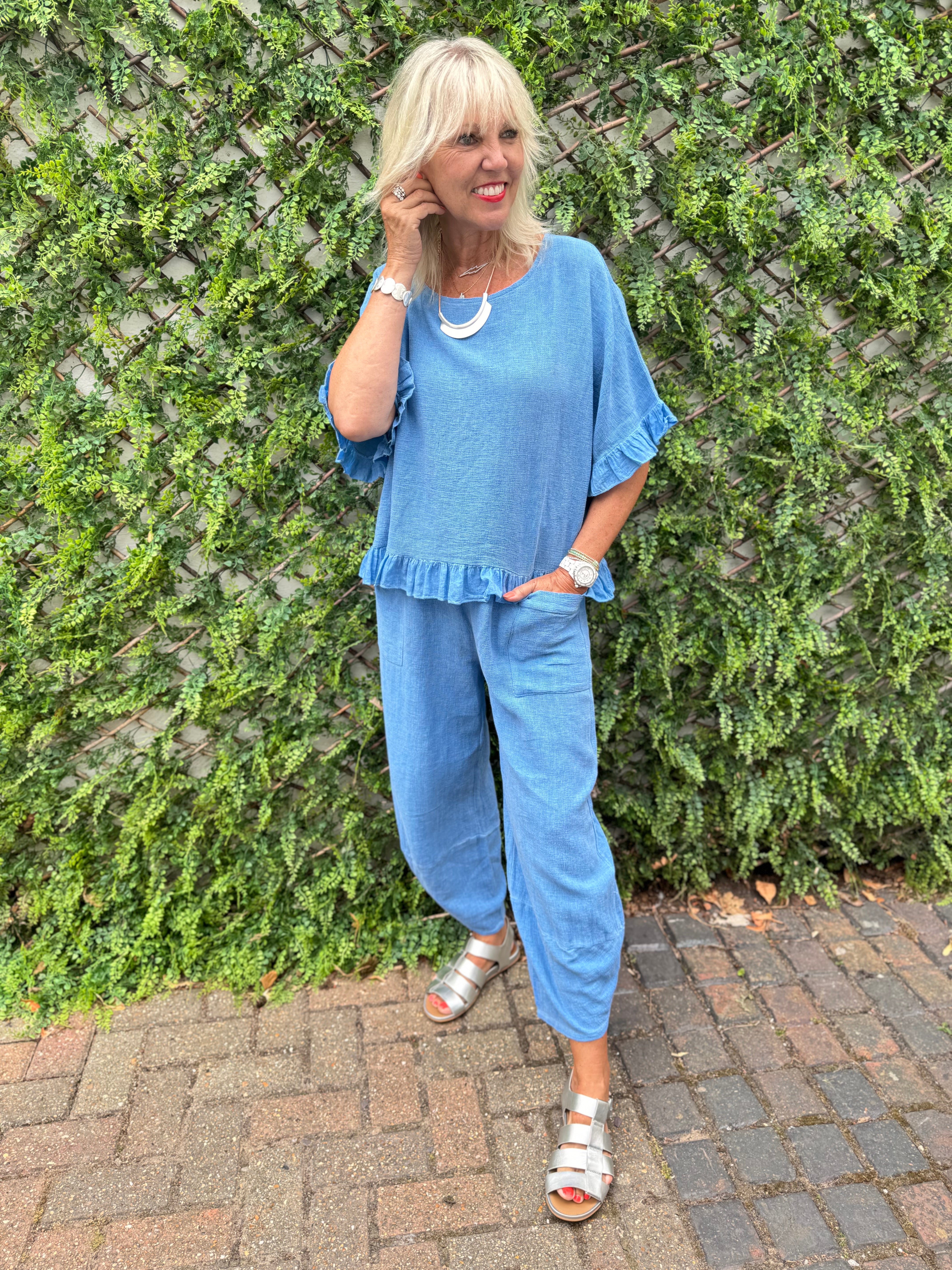 Linen & Cotton Barrel Trousers in Sky Blue