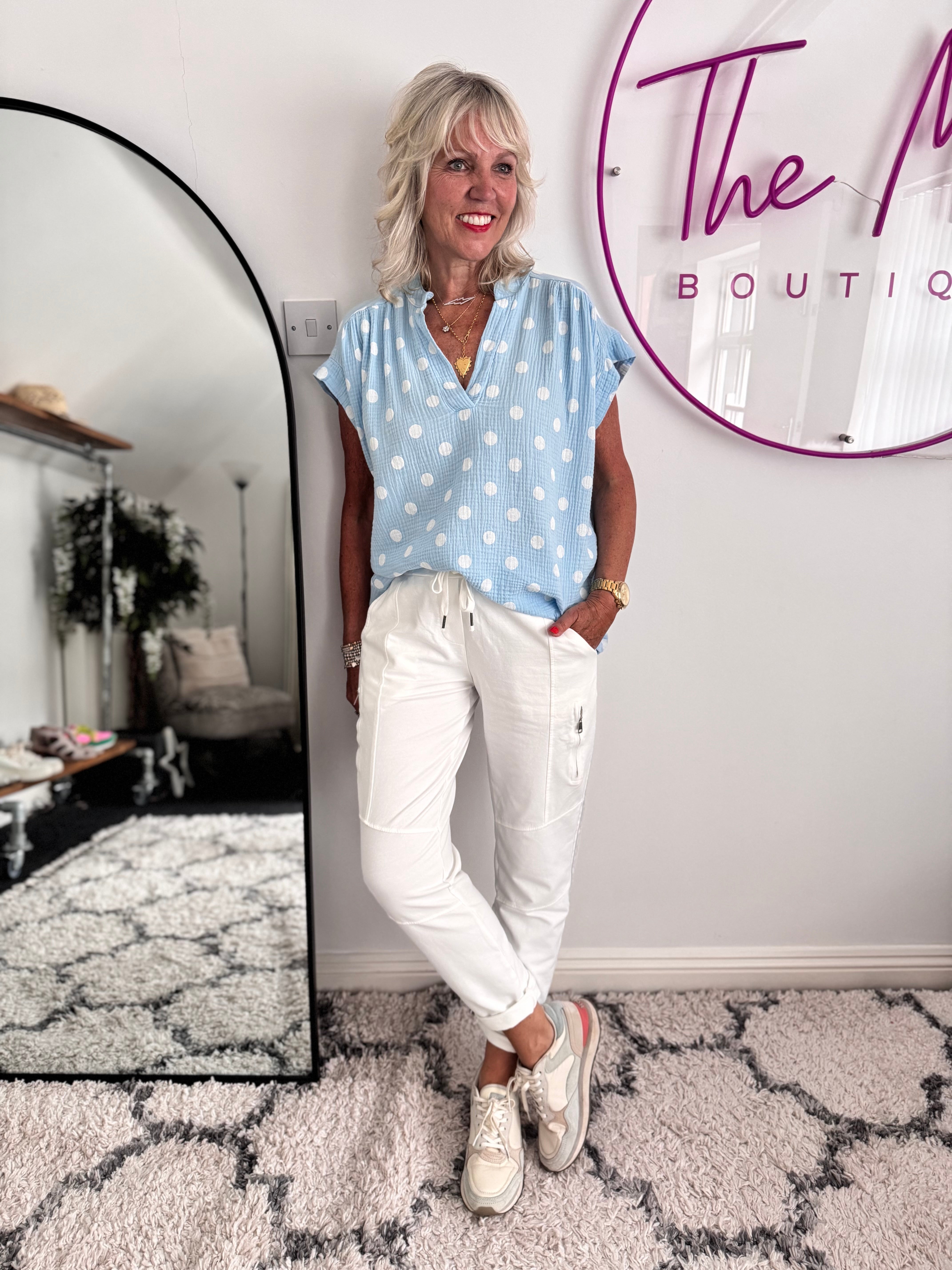 Cheesecloth Spot Top in Blue & White