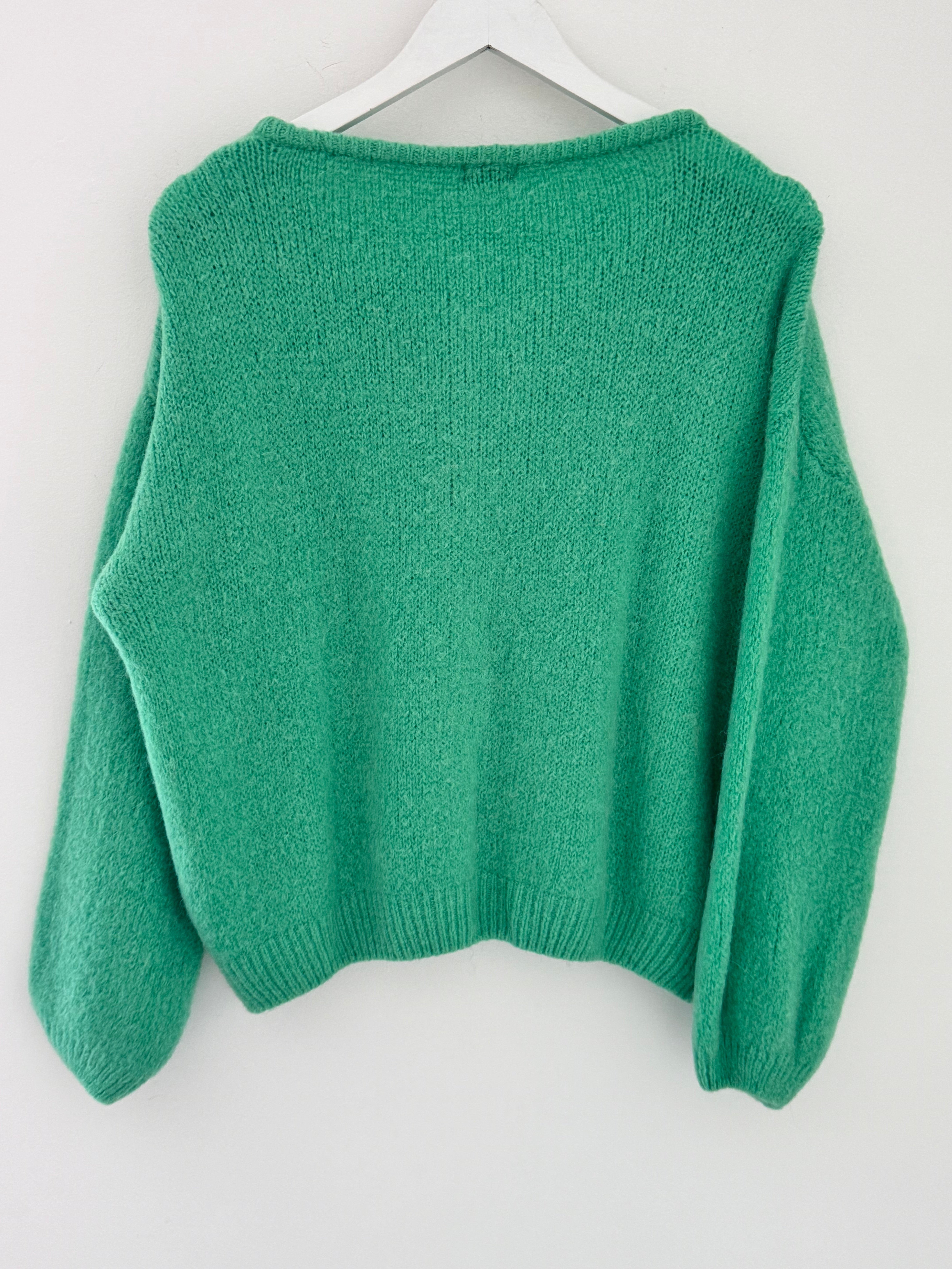 Alpaca Buttoned Cardi in Green