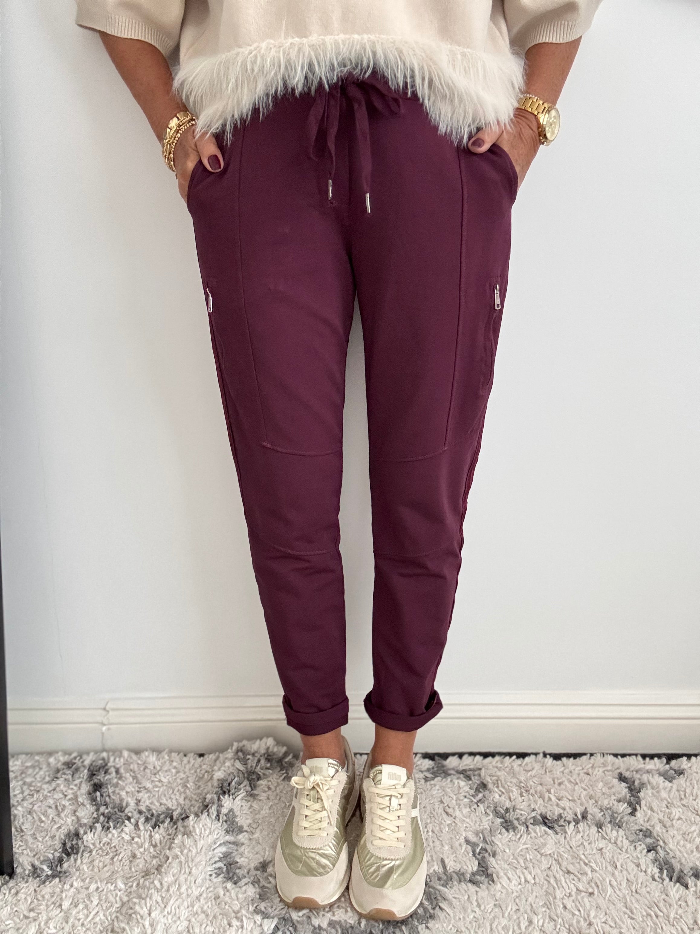 Jersey Stretch Joggers in Plum