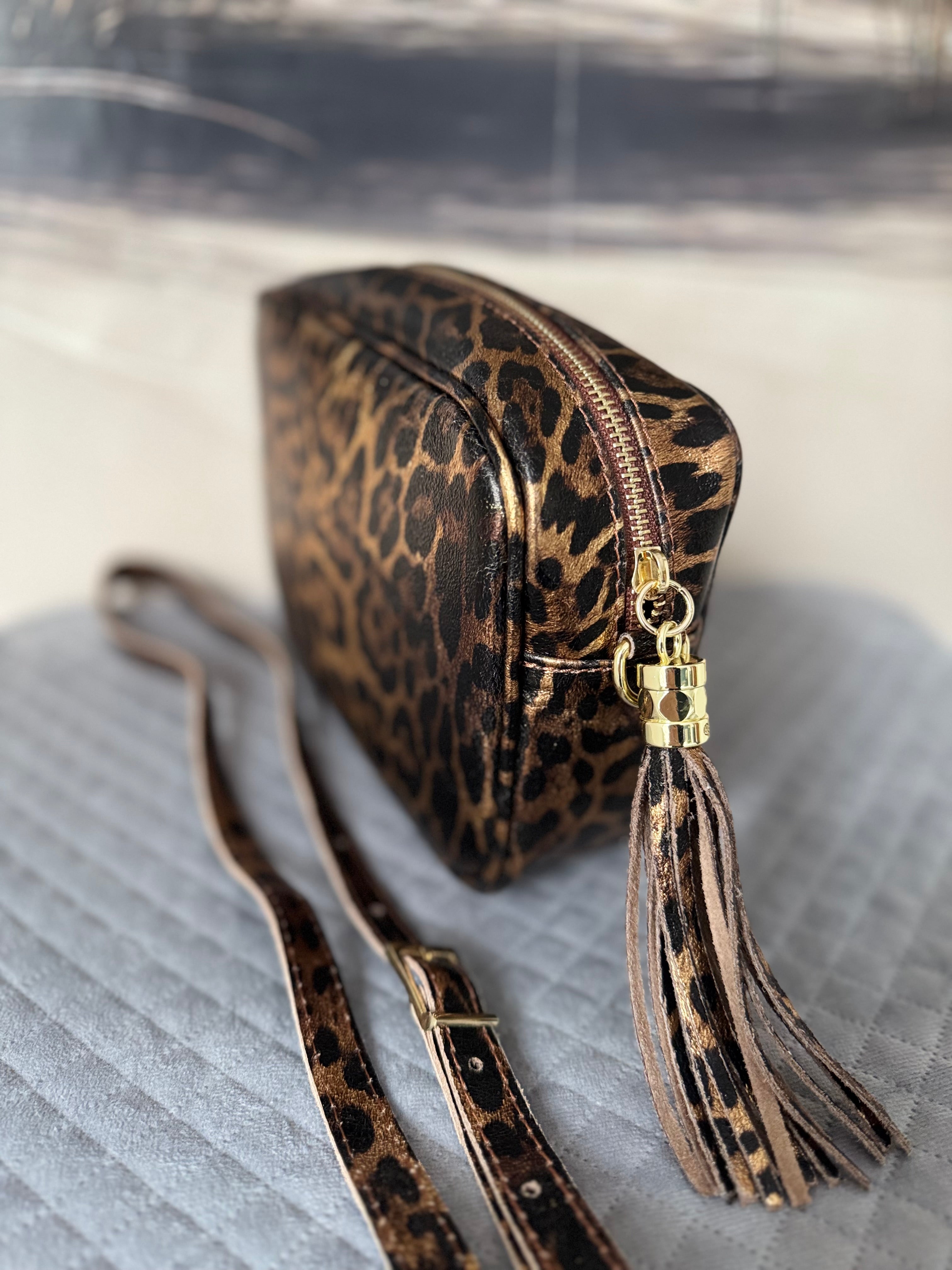 Leather Crossbody Bag in Metallic Leopard