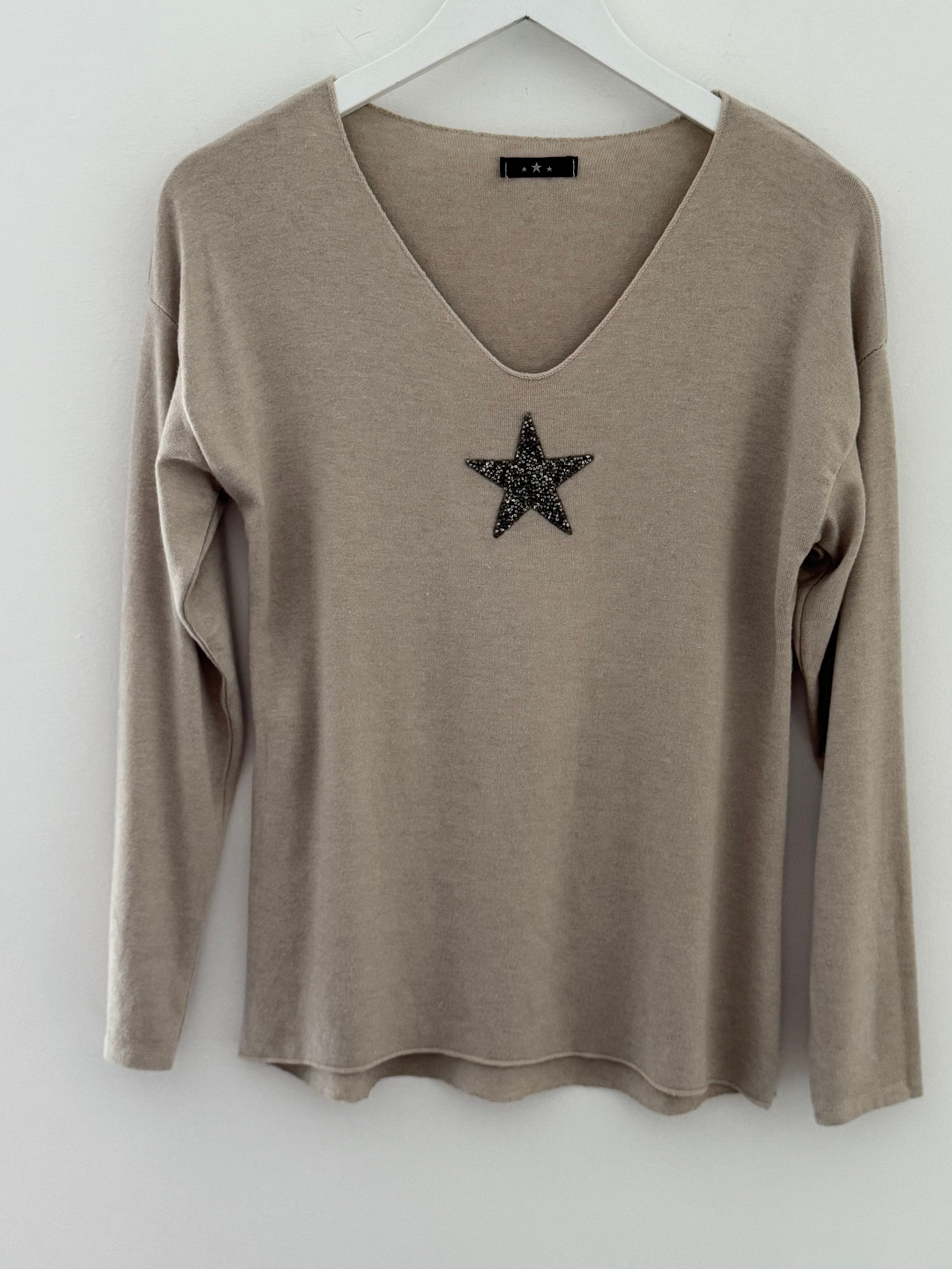 Slimfit Glitter Star Jumper in Stone