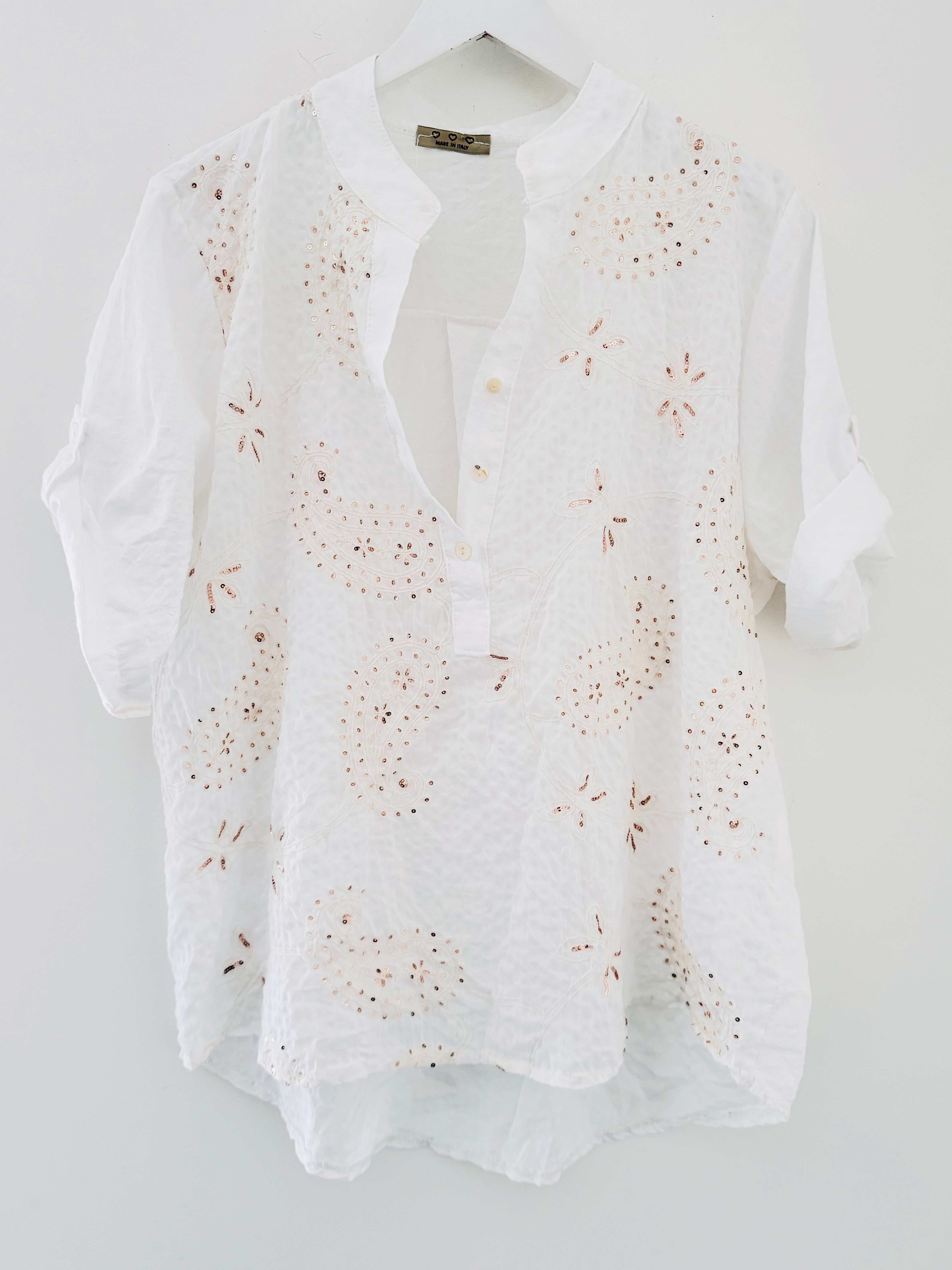 Seersucker Blouse with Paisley Design in Ivory & Gold
