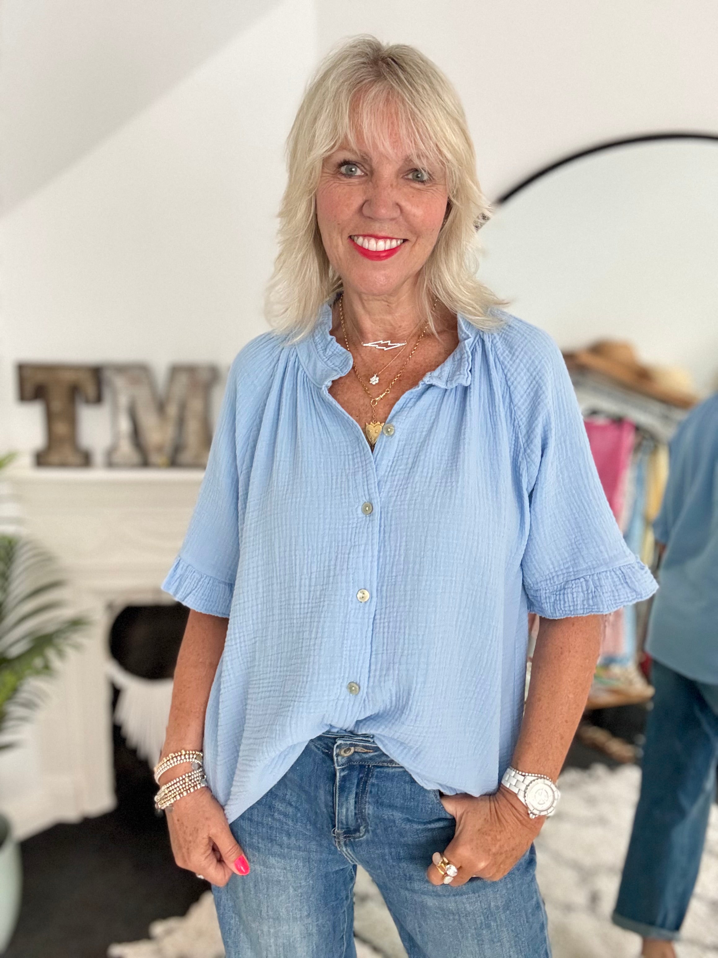 Short Sleeve Cheesecloth Shirt in Mid Blue