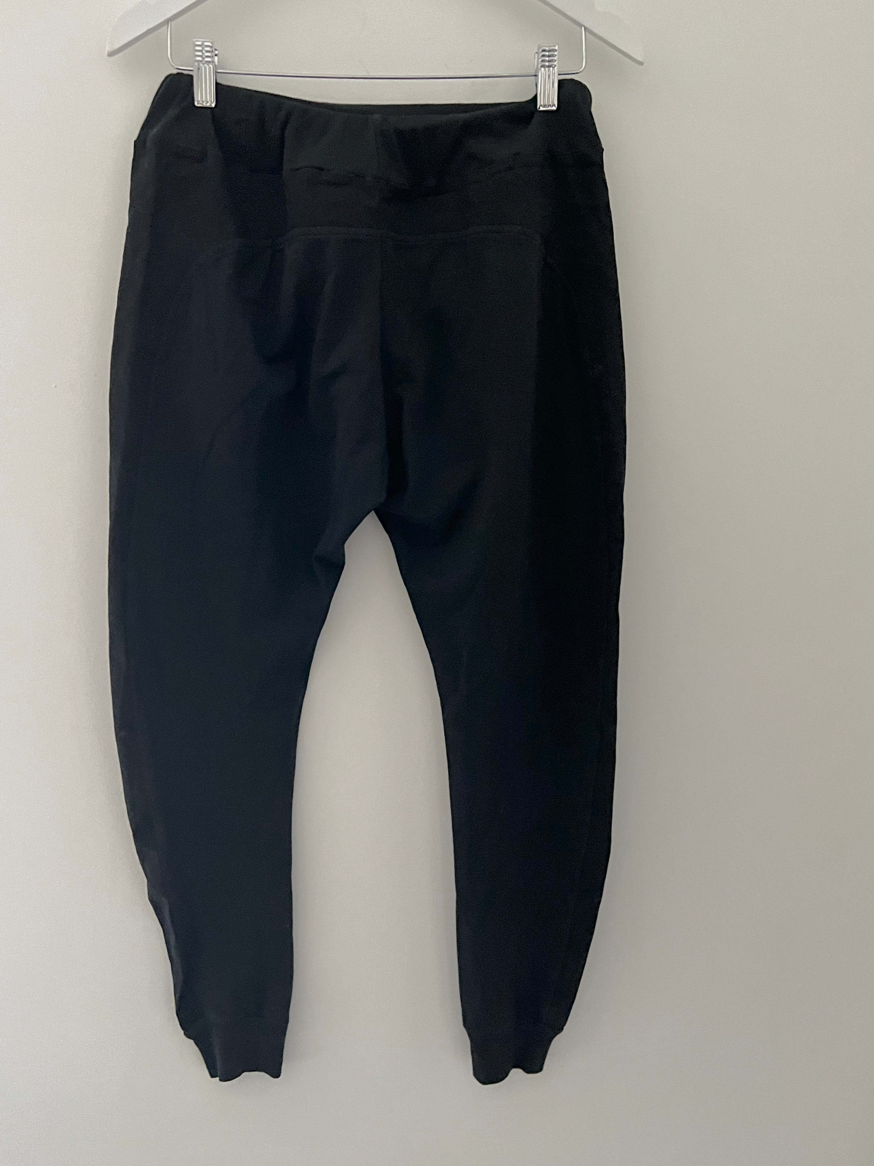 Panel Cotton Stretch Joggers in Black