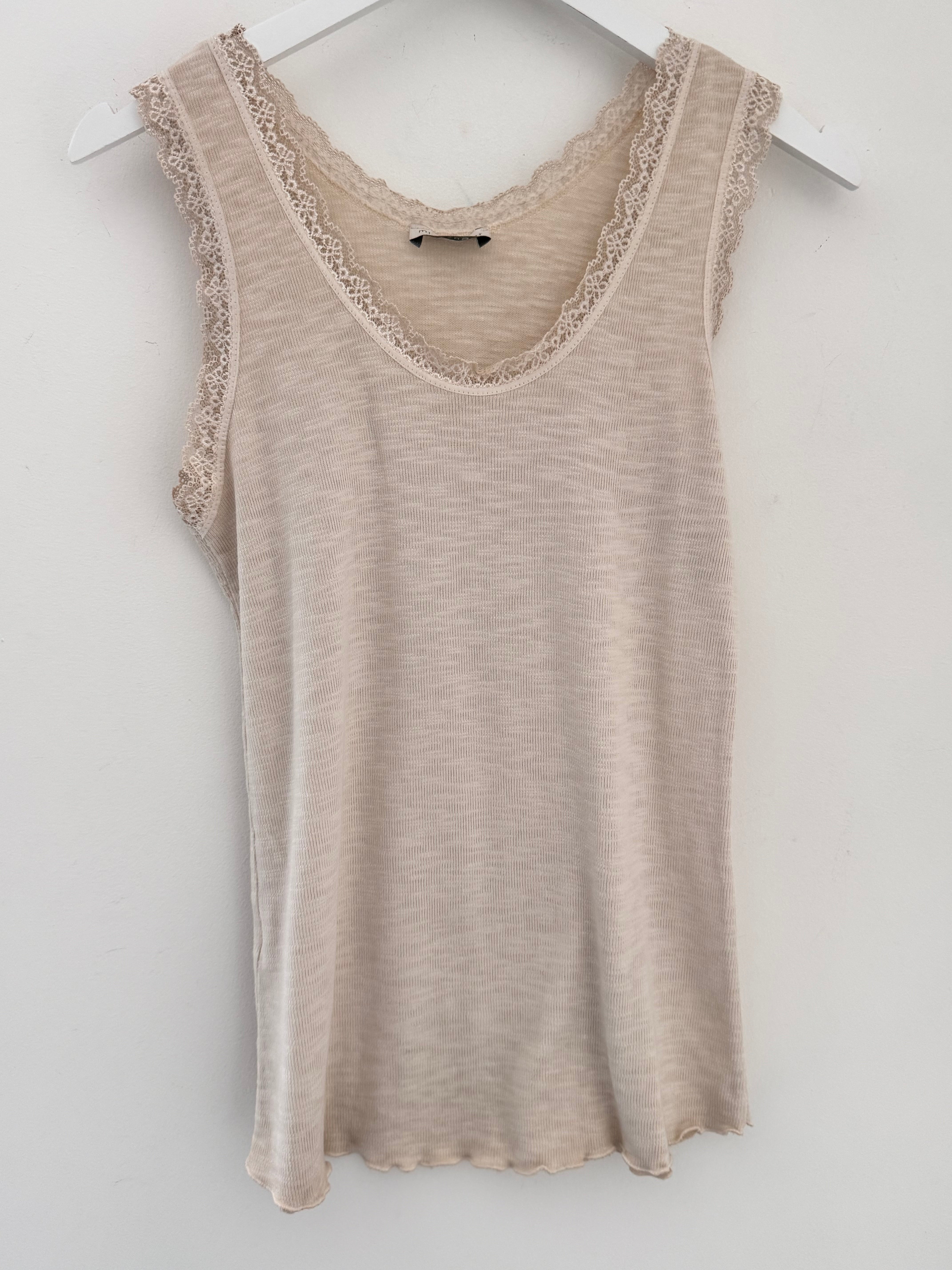 Luxe Ribbed Vest in Ecru