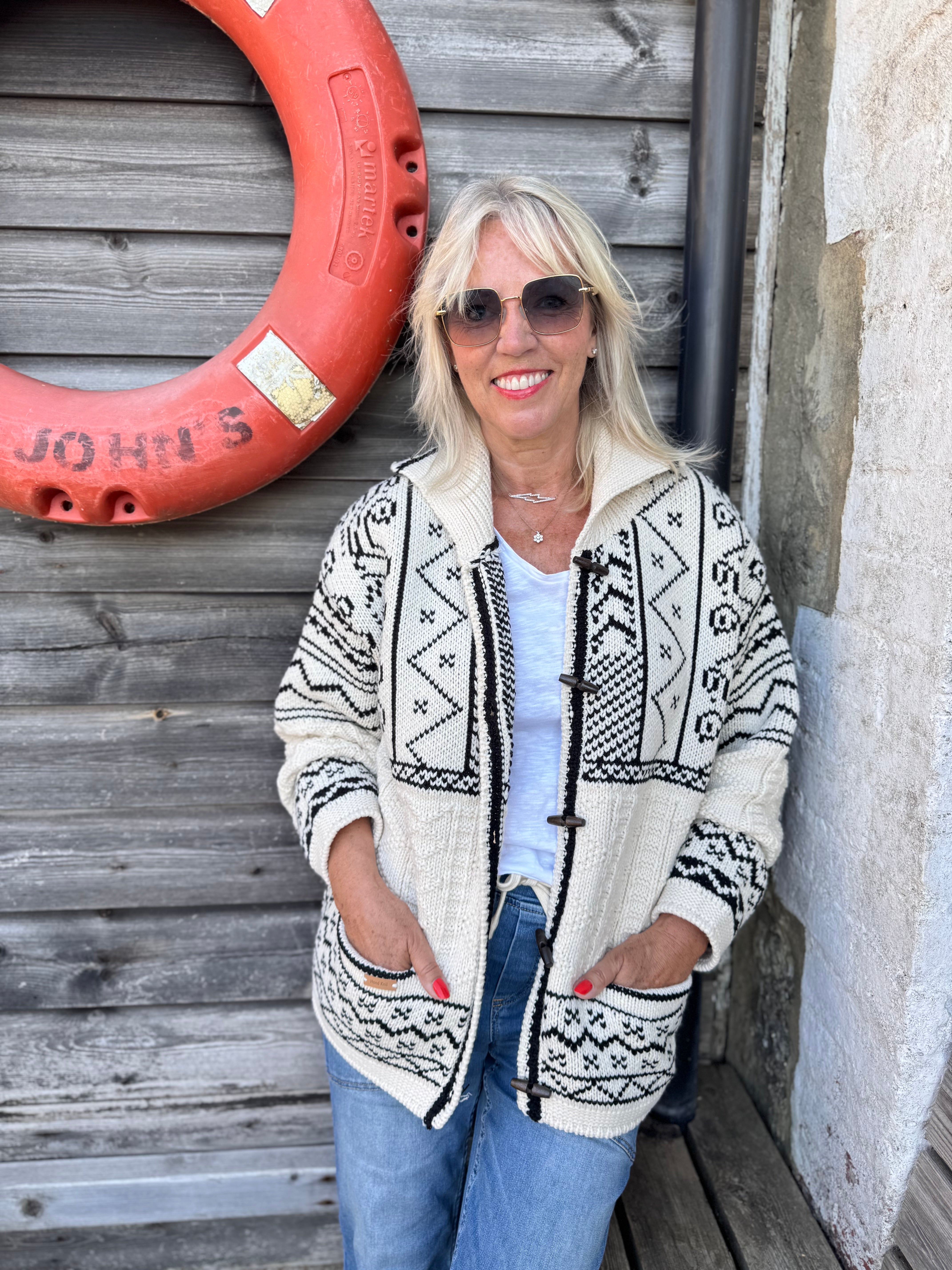 Luxe Nordic Cardigan with Toggles in Ecru & Black