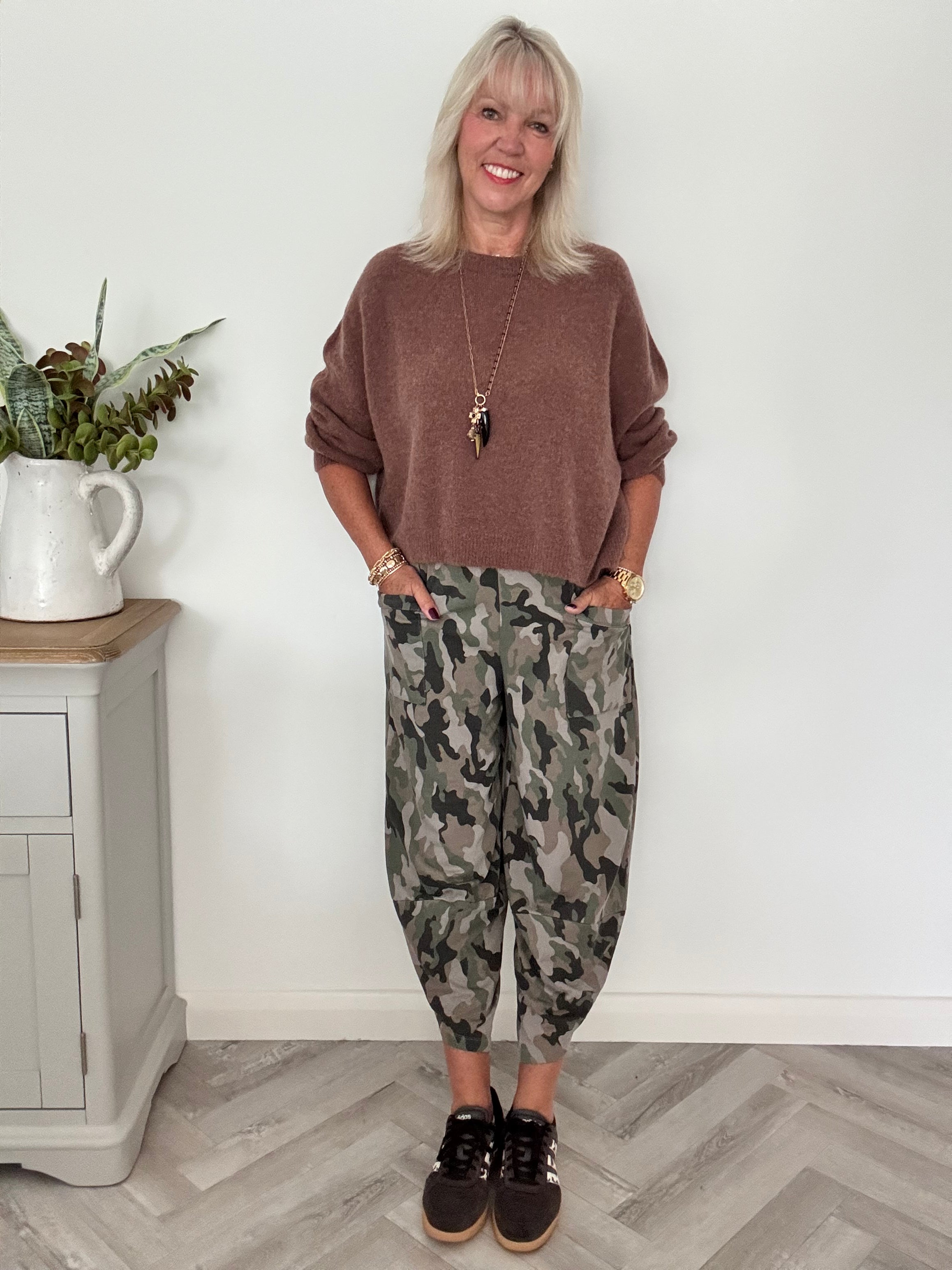 Barrel Cotton Jersey Trousers in Pale Mocha Camo