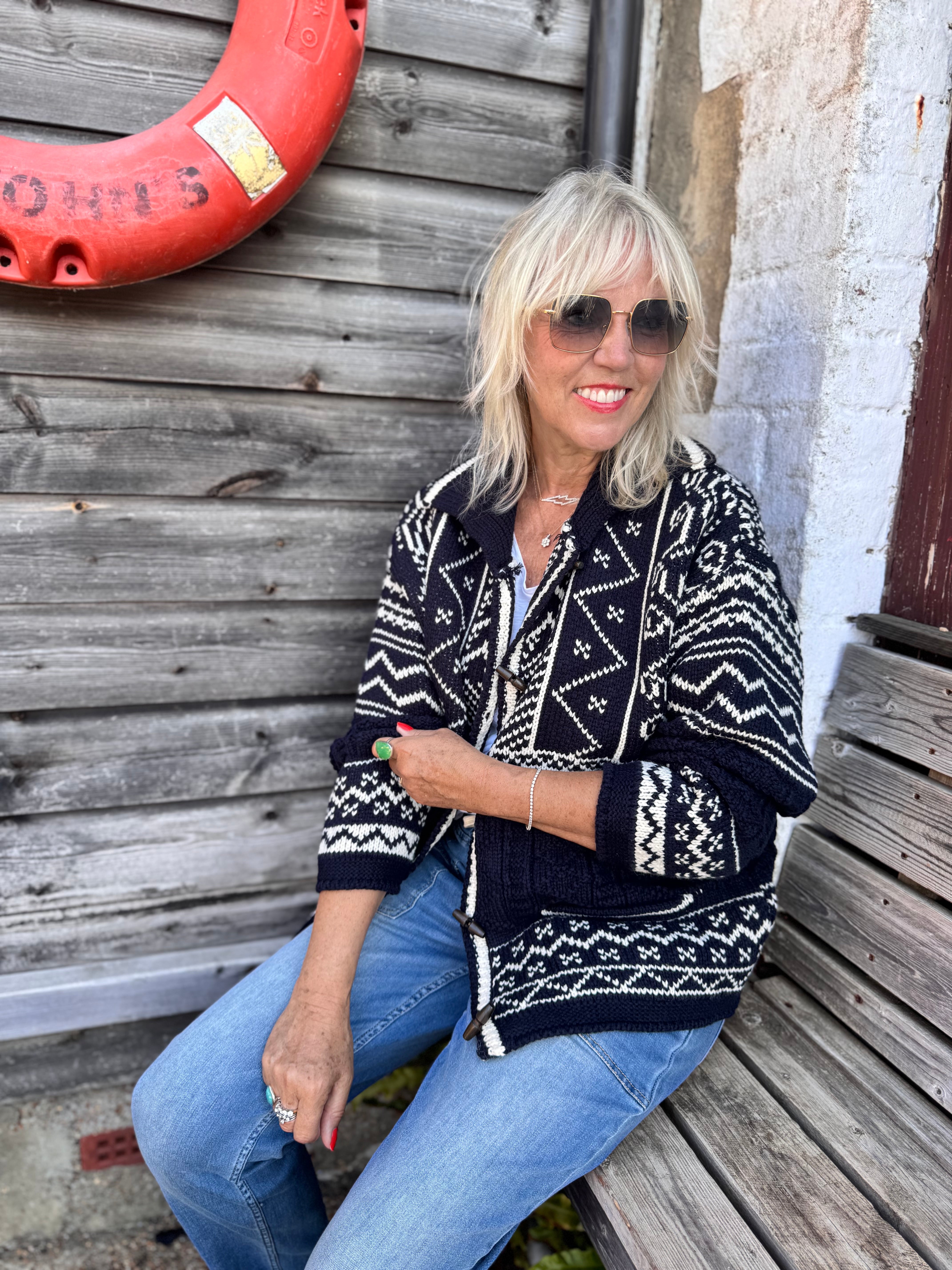 Luxe Nordic Cardigan with Toggles in Navy & White