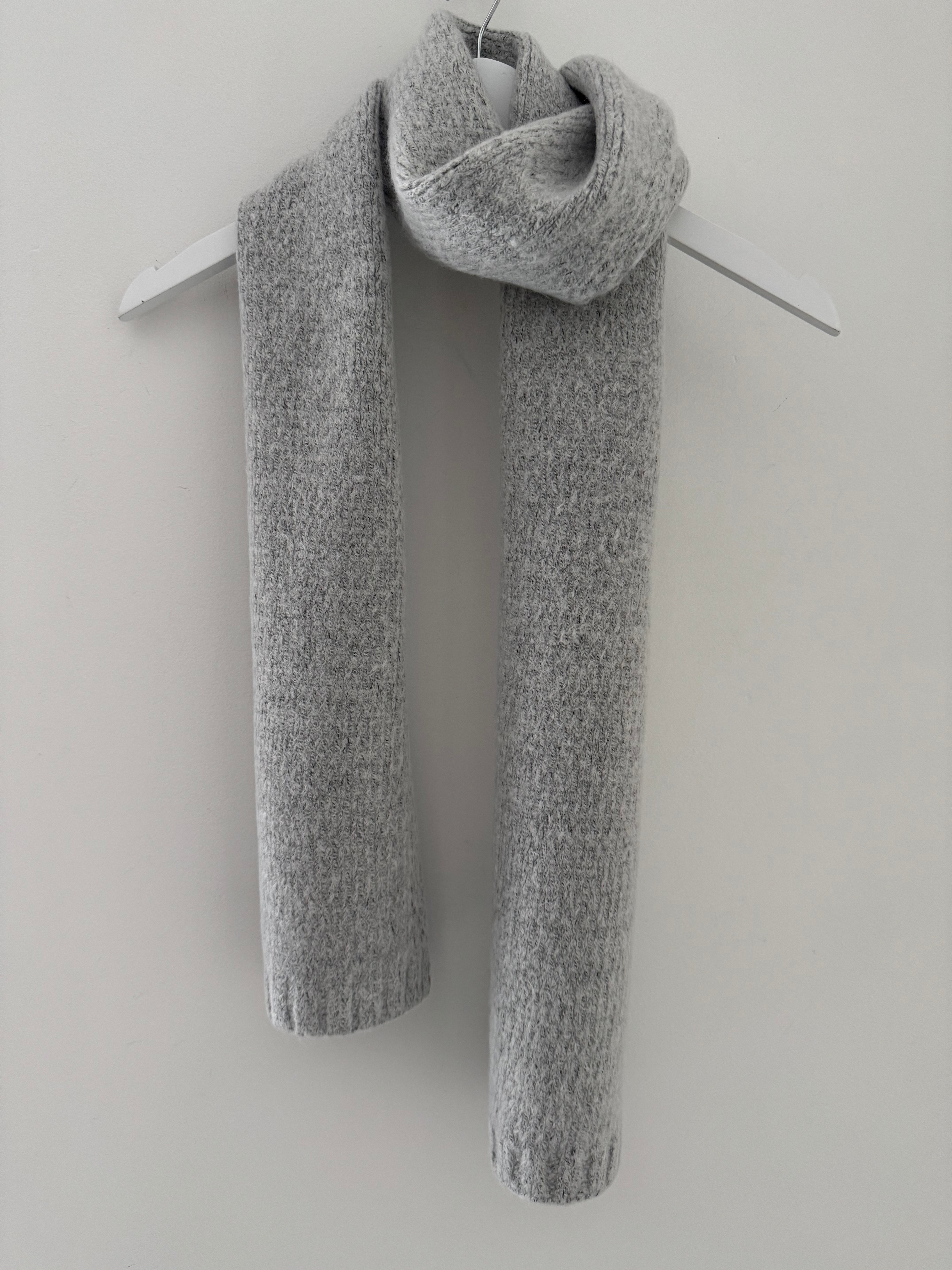 Cosy Knitted Scarf in Soft Grey